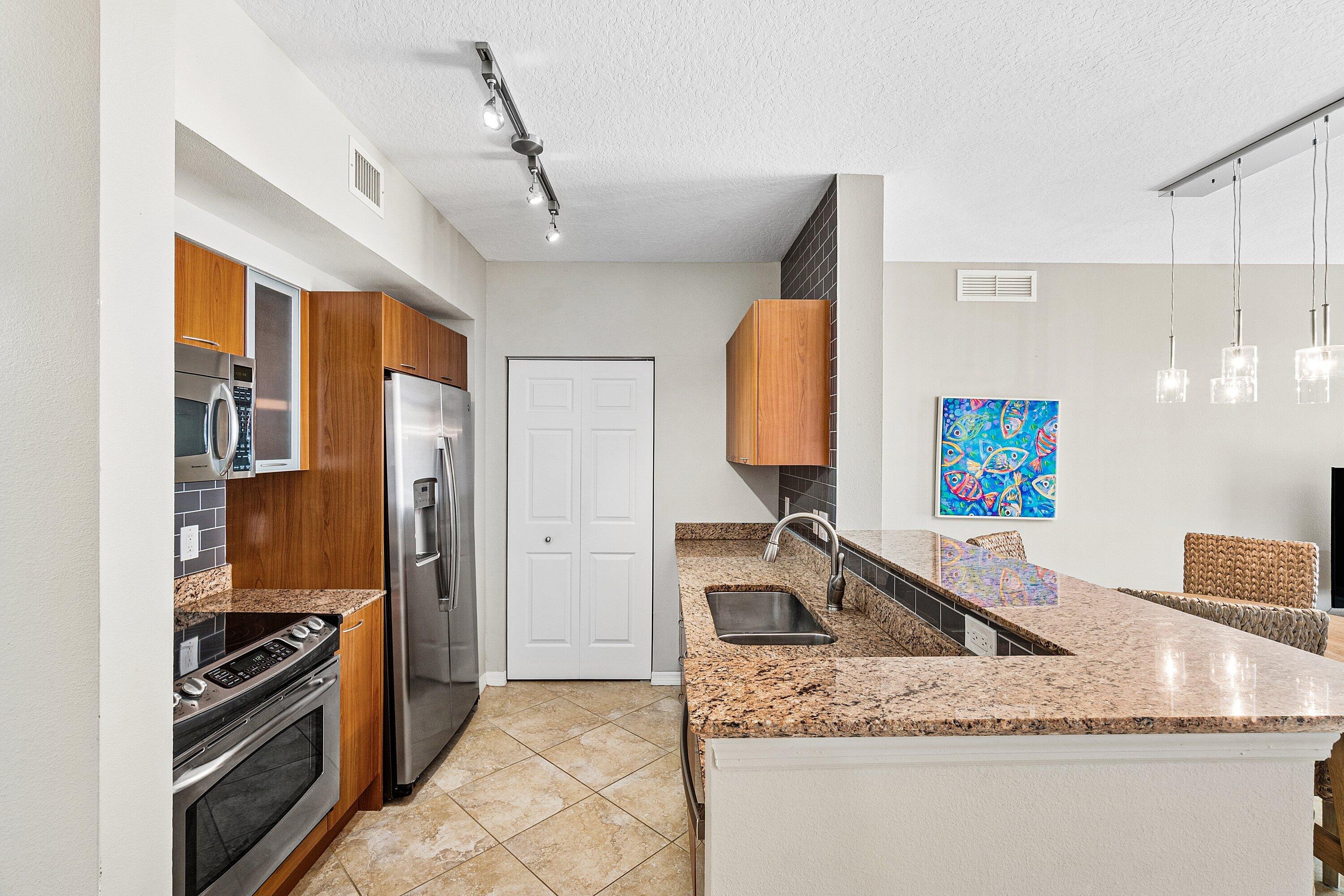700 E Boynton Beach Boulevard Unit: 803
