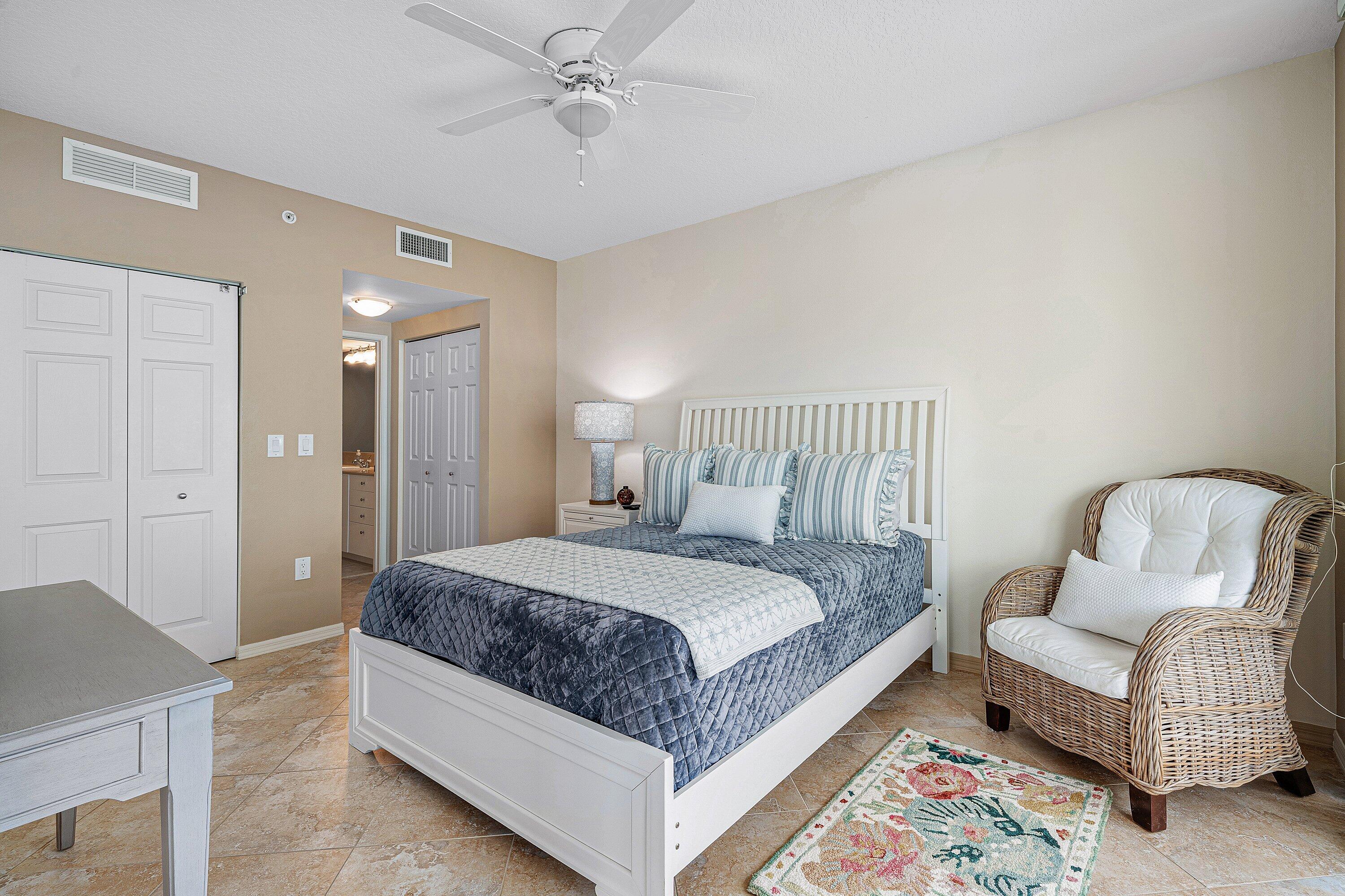 700 E Boynton Beach Boulevard Unit: 803