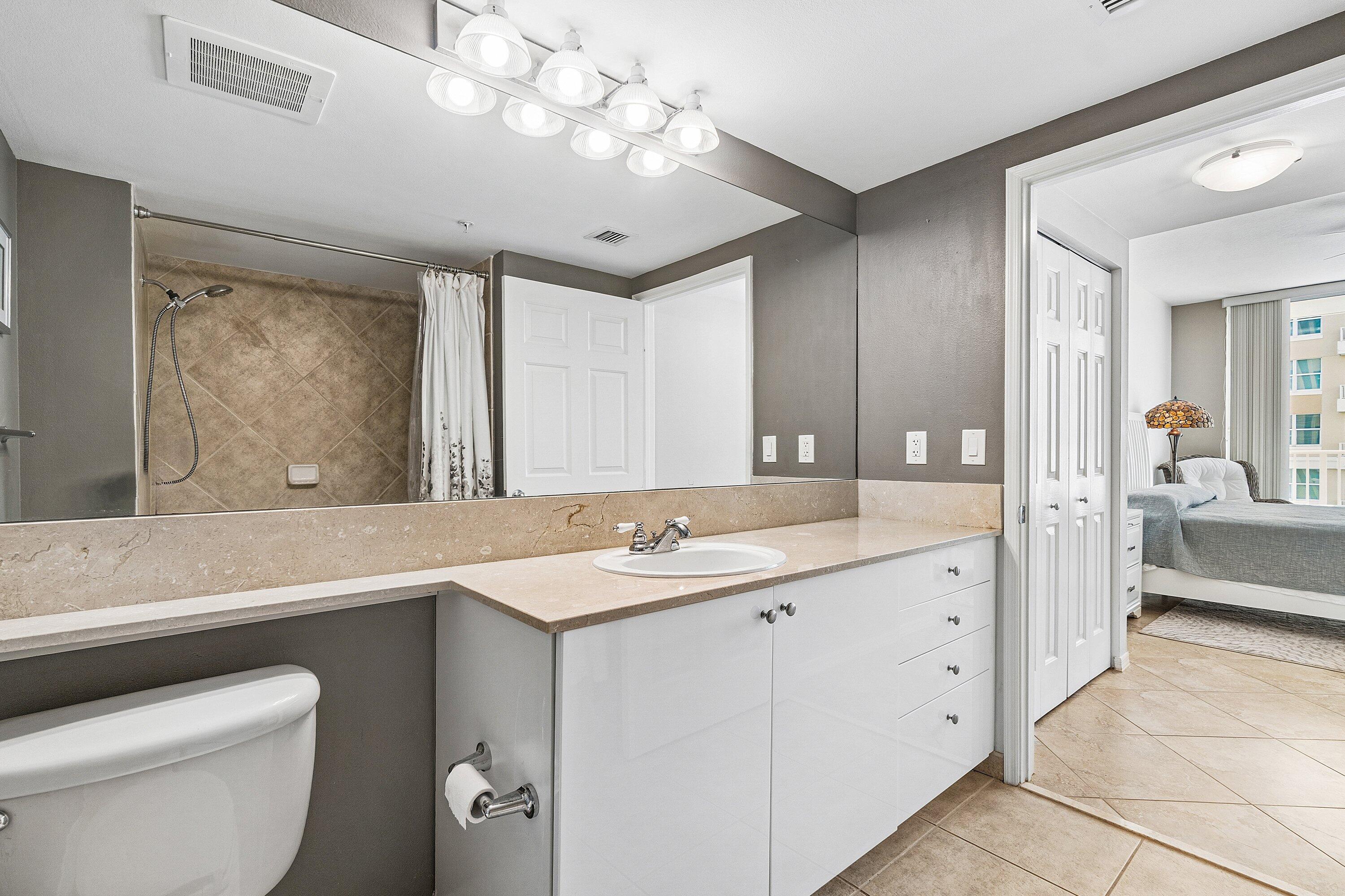 700 E Boynton Beach Boulevard Unit: 803