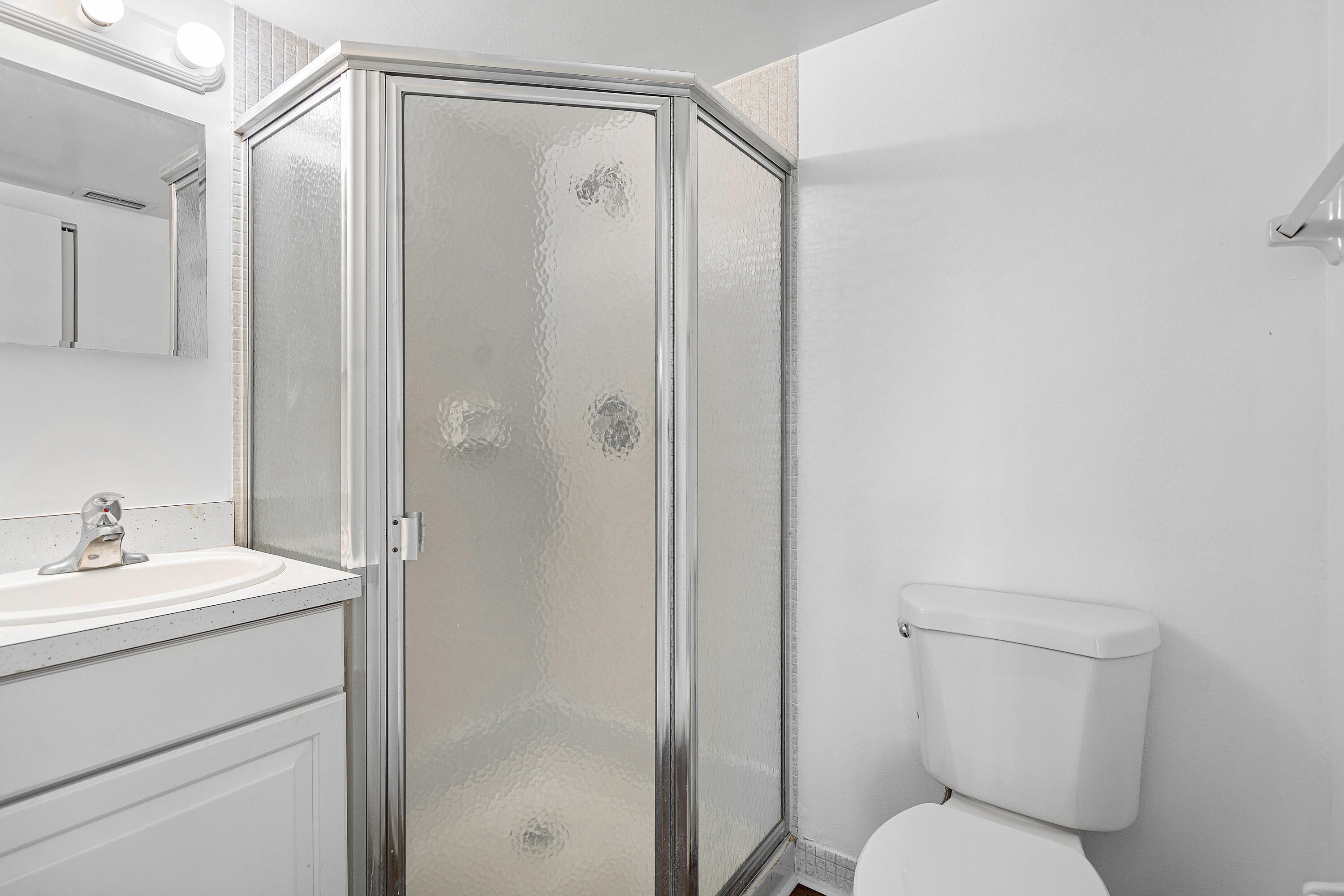 1021 Flame Vine Avenue 104