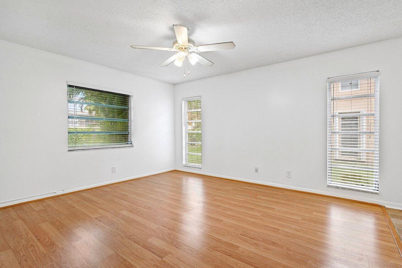 1021 Flame Vine Avenue