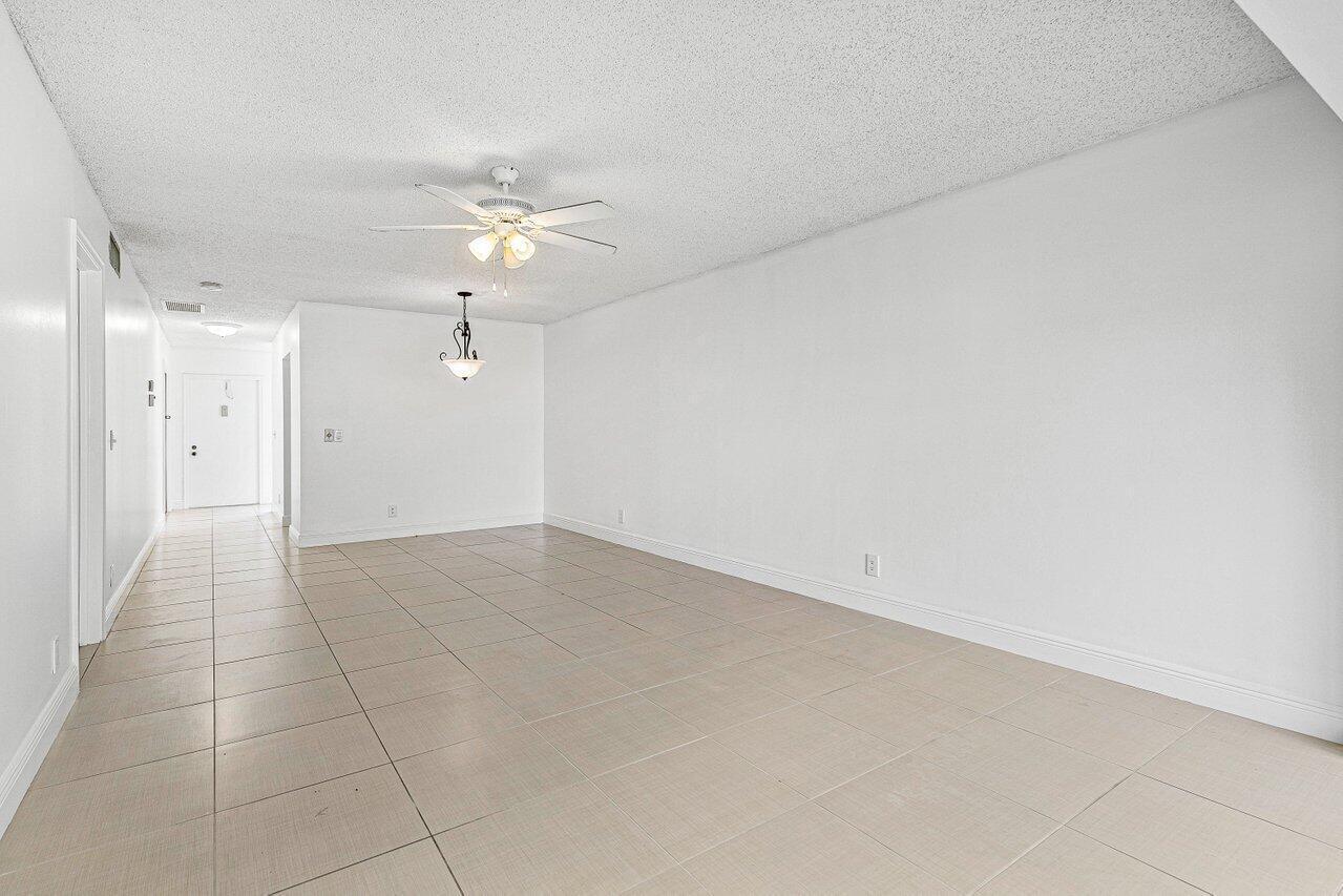 1021 Flame Vine Avenue
