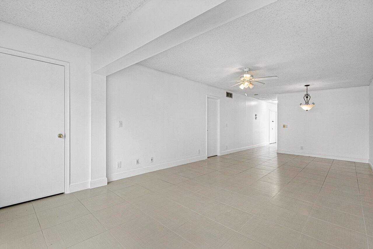 1021 Flame Vine Avenue