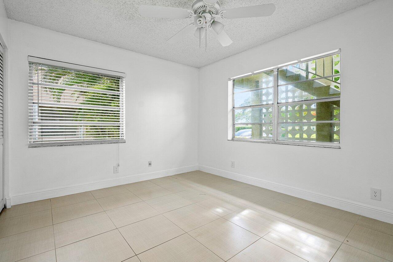 1021 Flame Vine Avenue