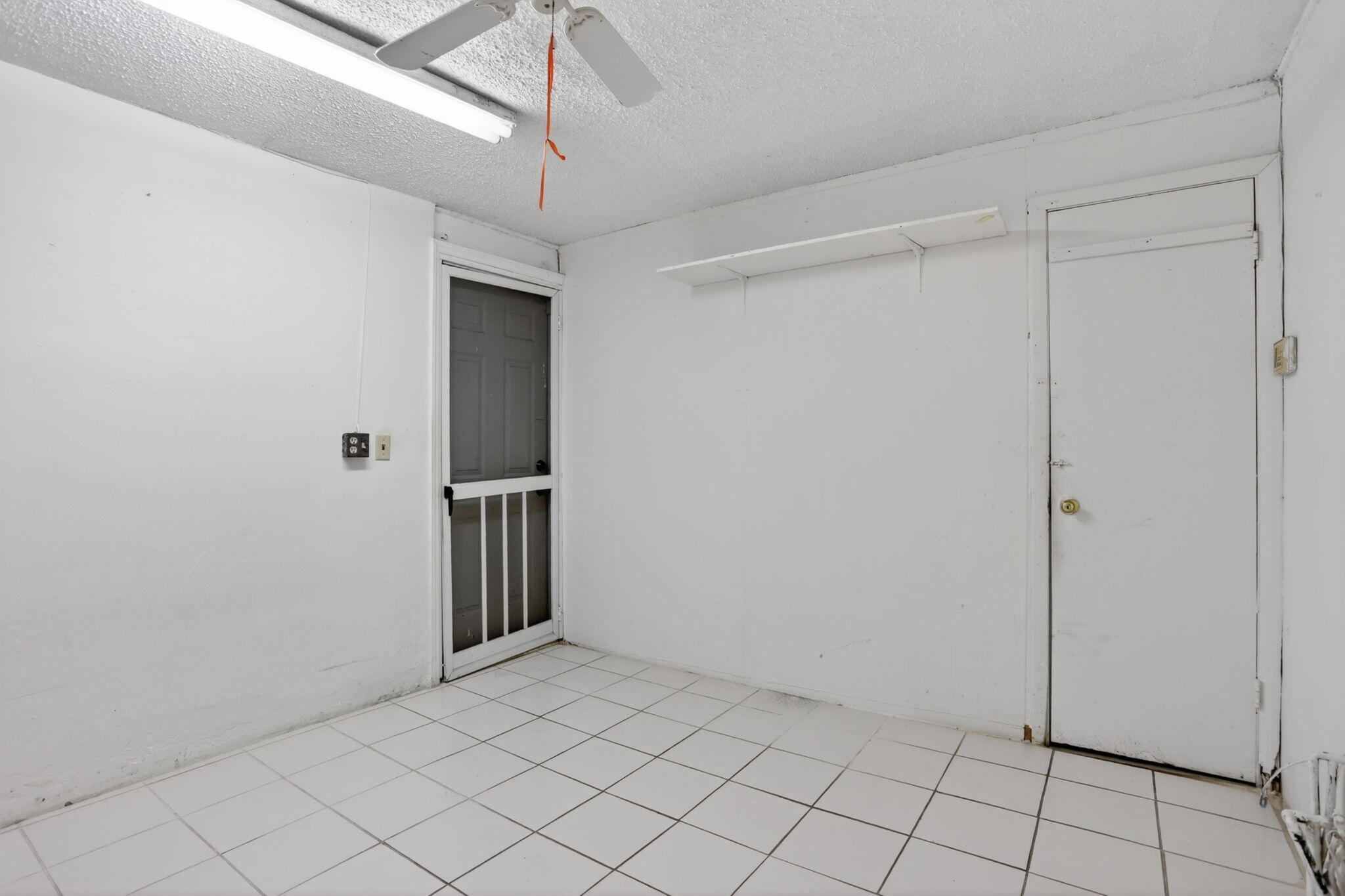 2411 NE 10th Terrace