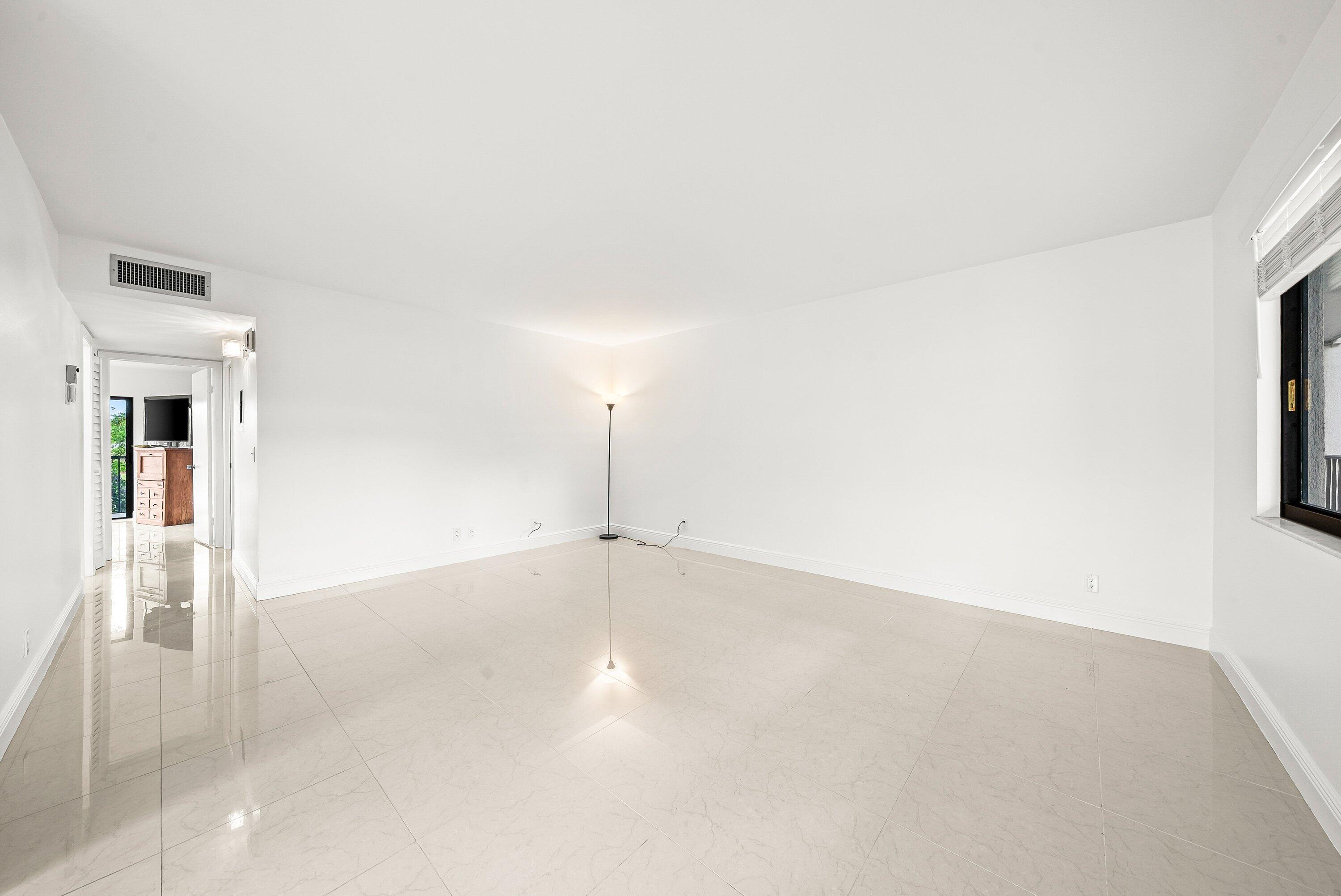 15054 Ashland Way 102