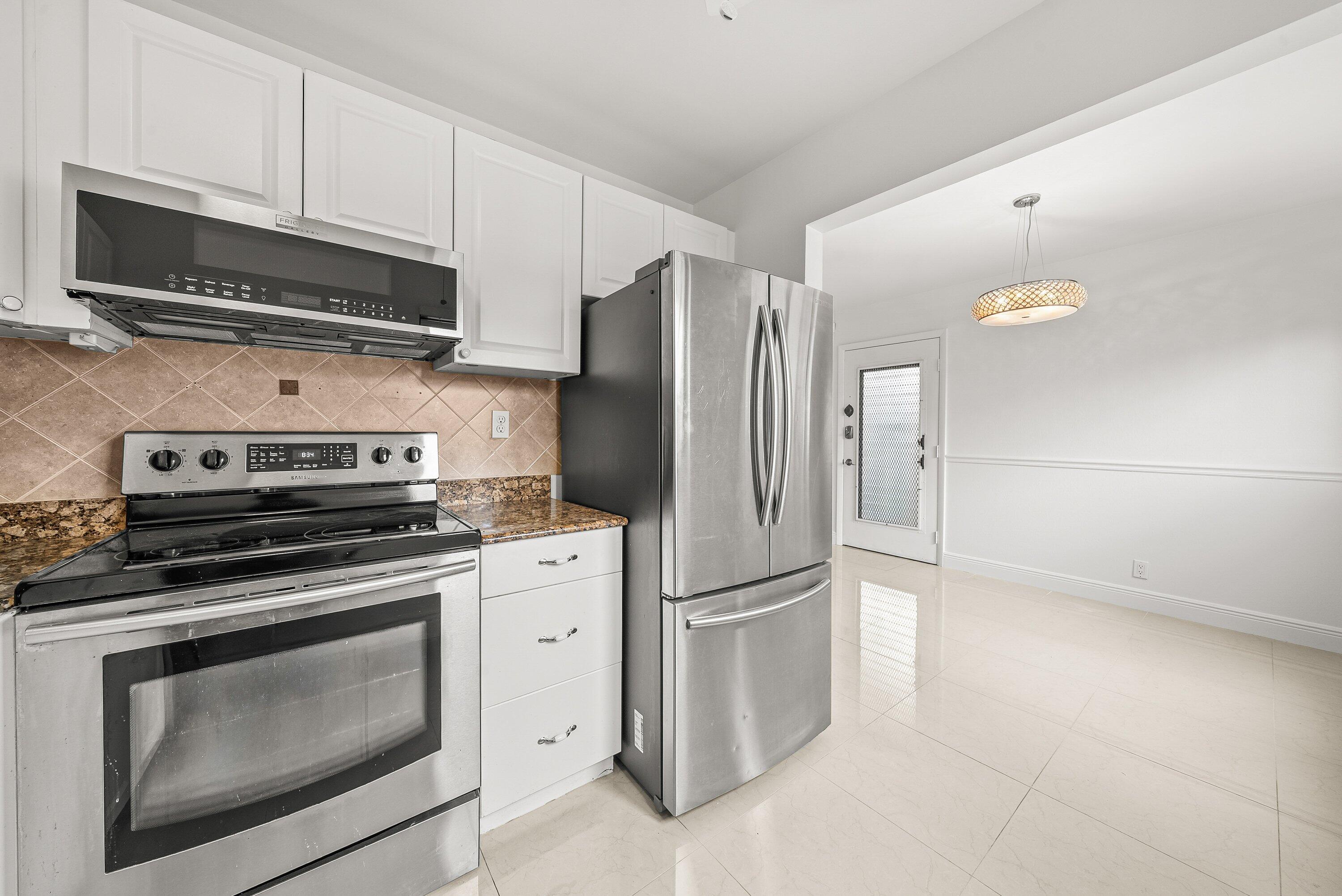 15054 Ashland Way 102