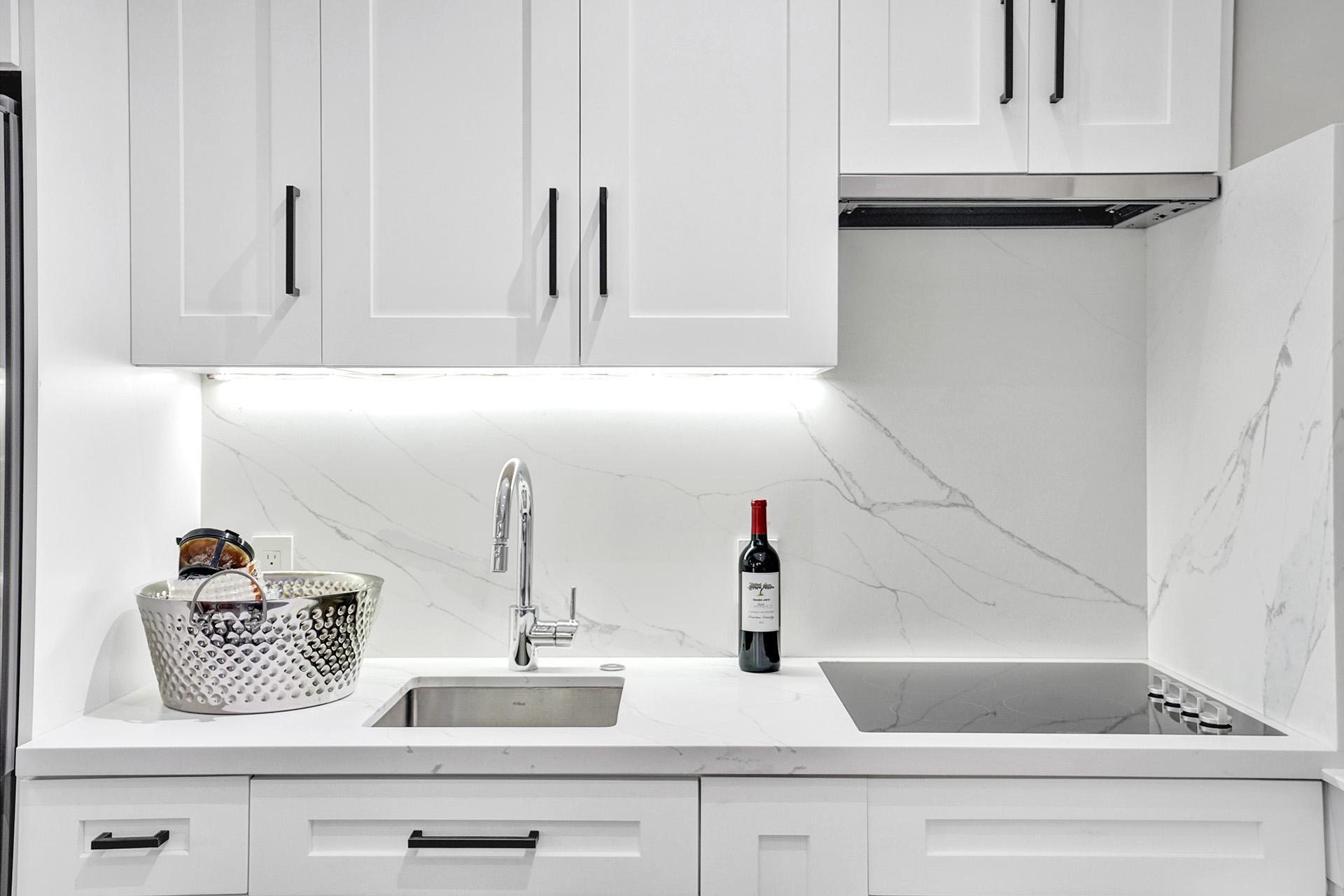 246 N Swinton Avenue