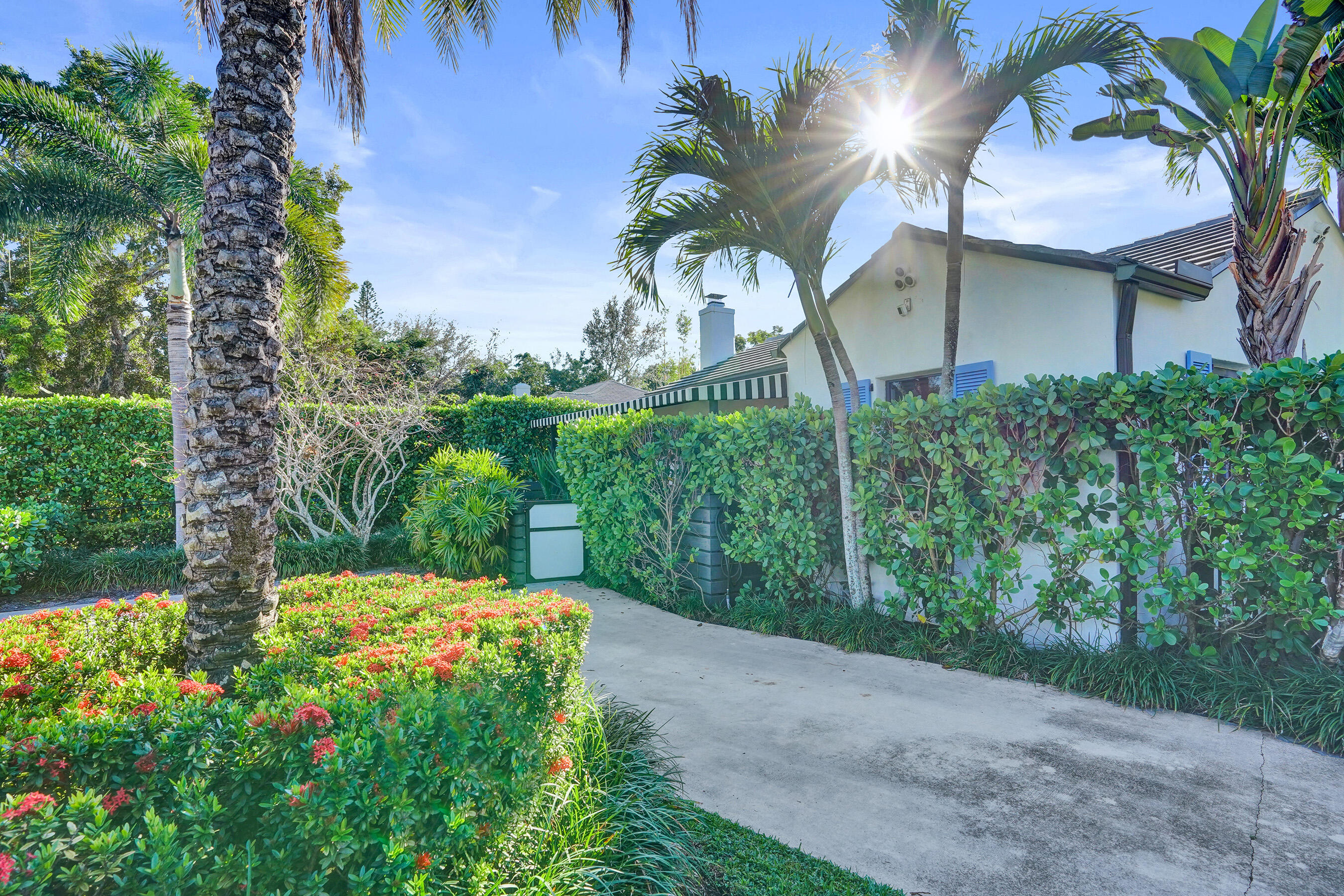 246 N Swinton Avenue