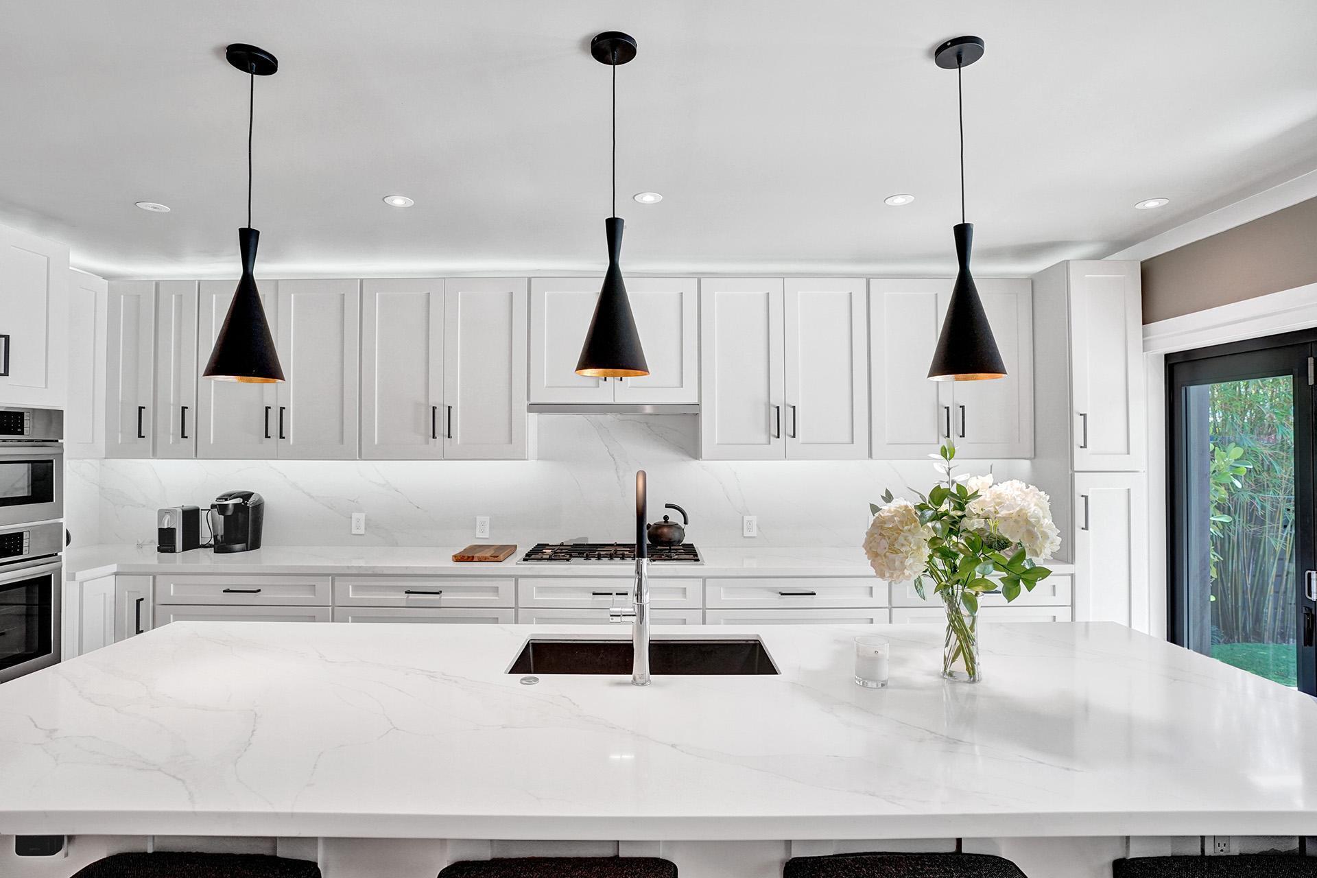 246 N Swinton Avenue