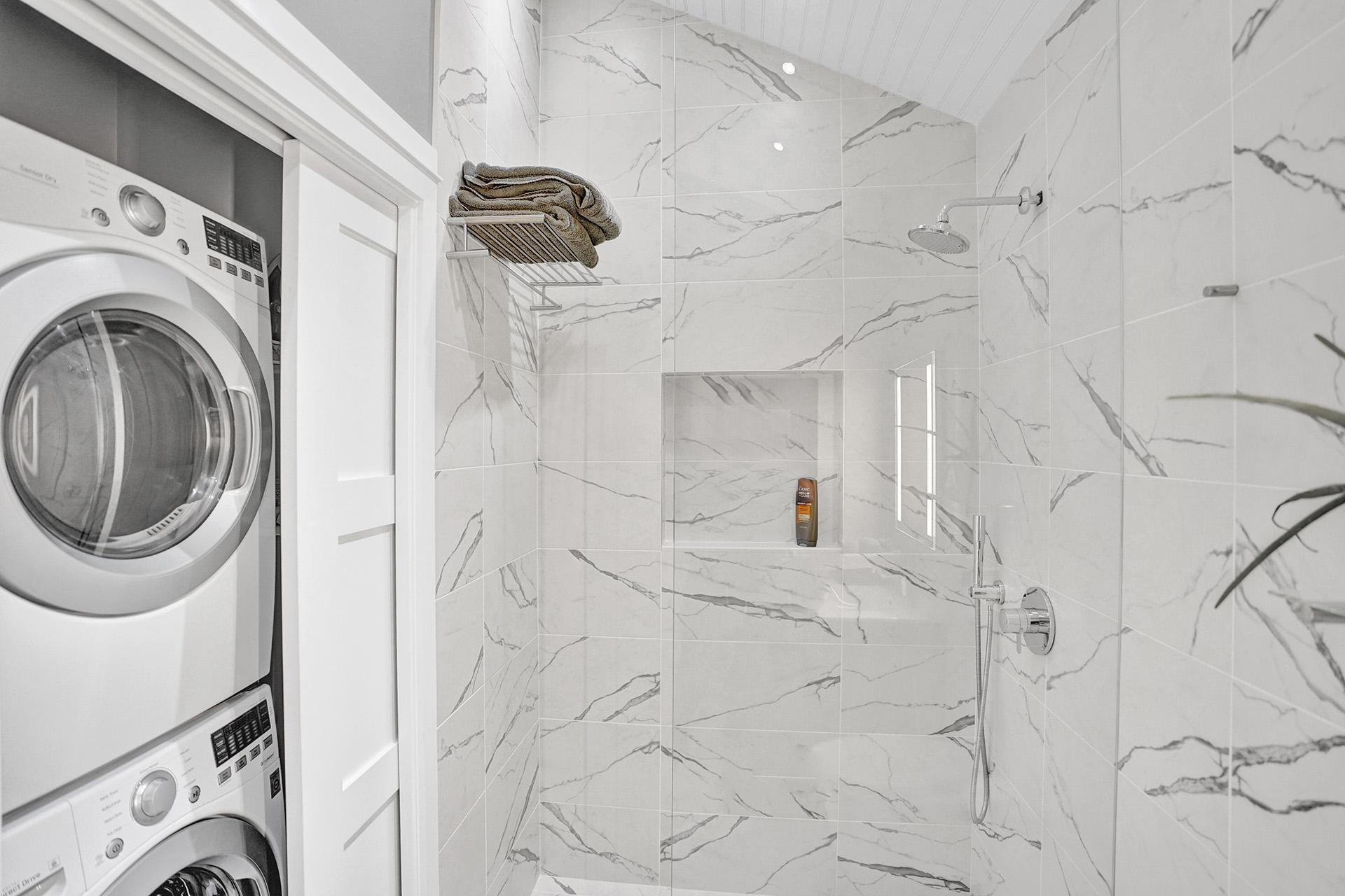 246 N Swinton Avenue