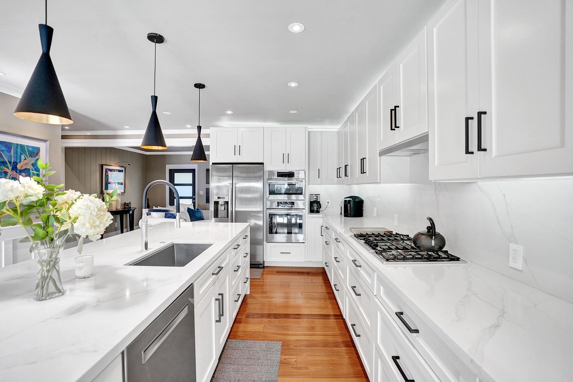 246 N Swinton Avenue