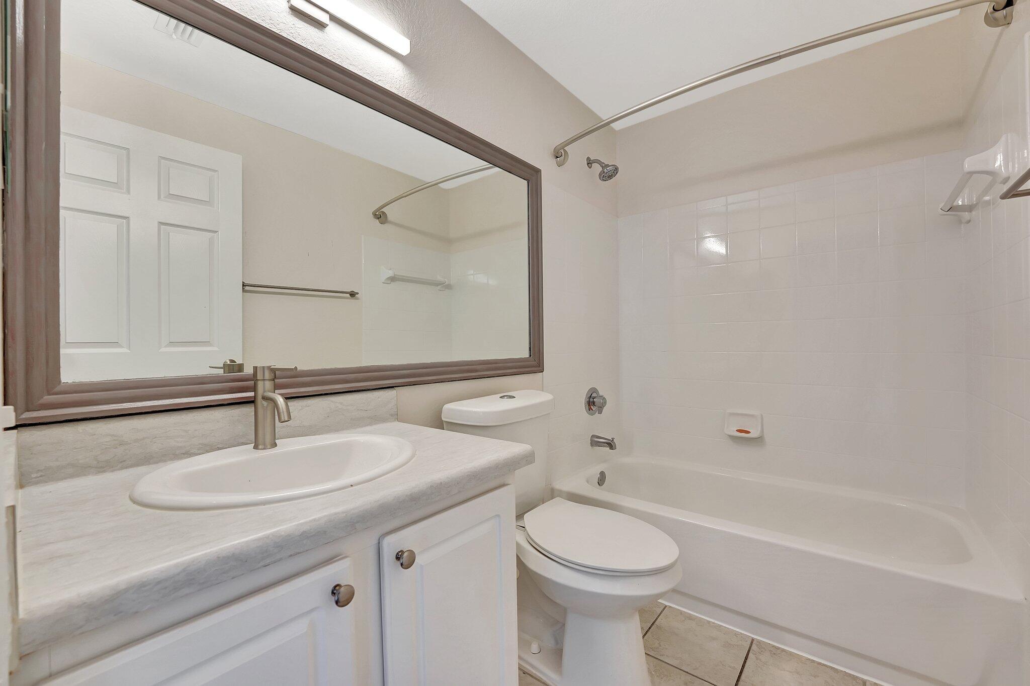 15085 Michelangelo Boulevard 208