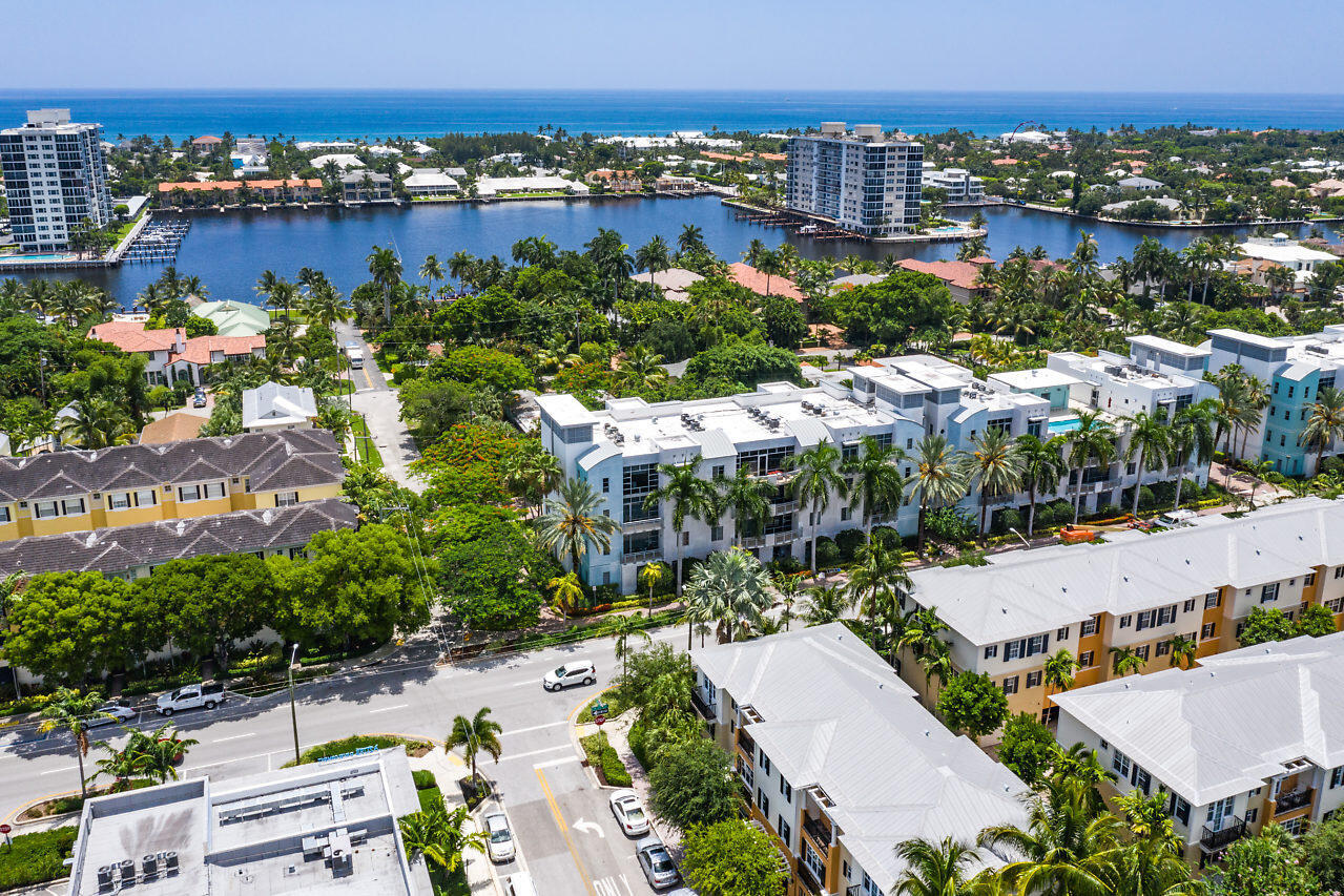 335 SE 6th Avenue 304