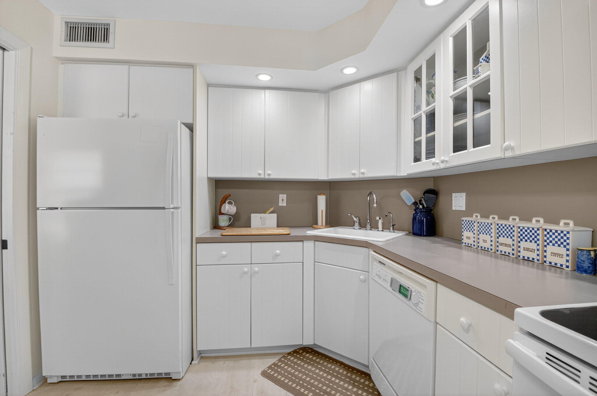 1 Harbourside Drive 4205