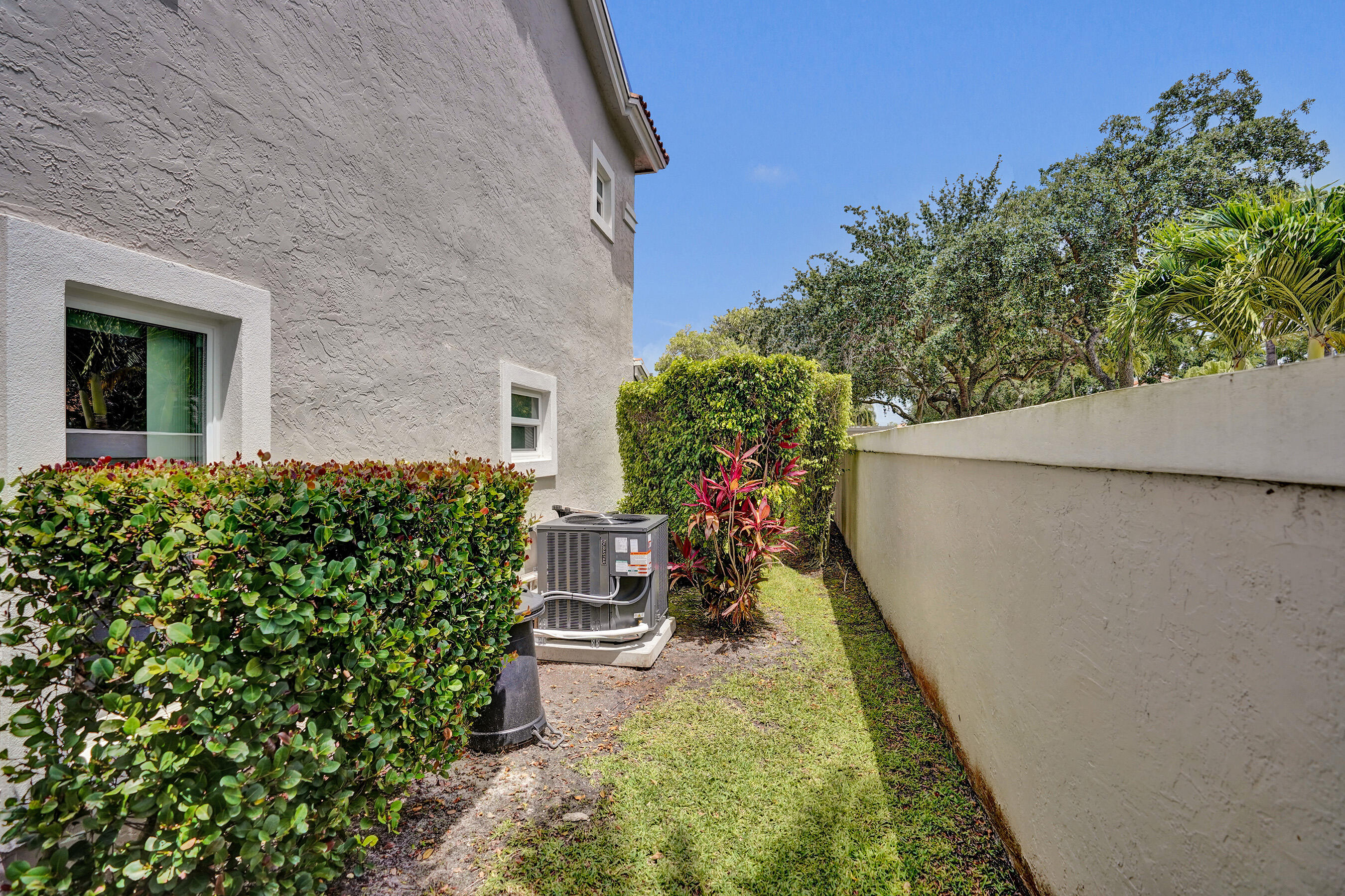10474 Mateo Court 10474