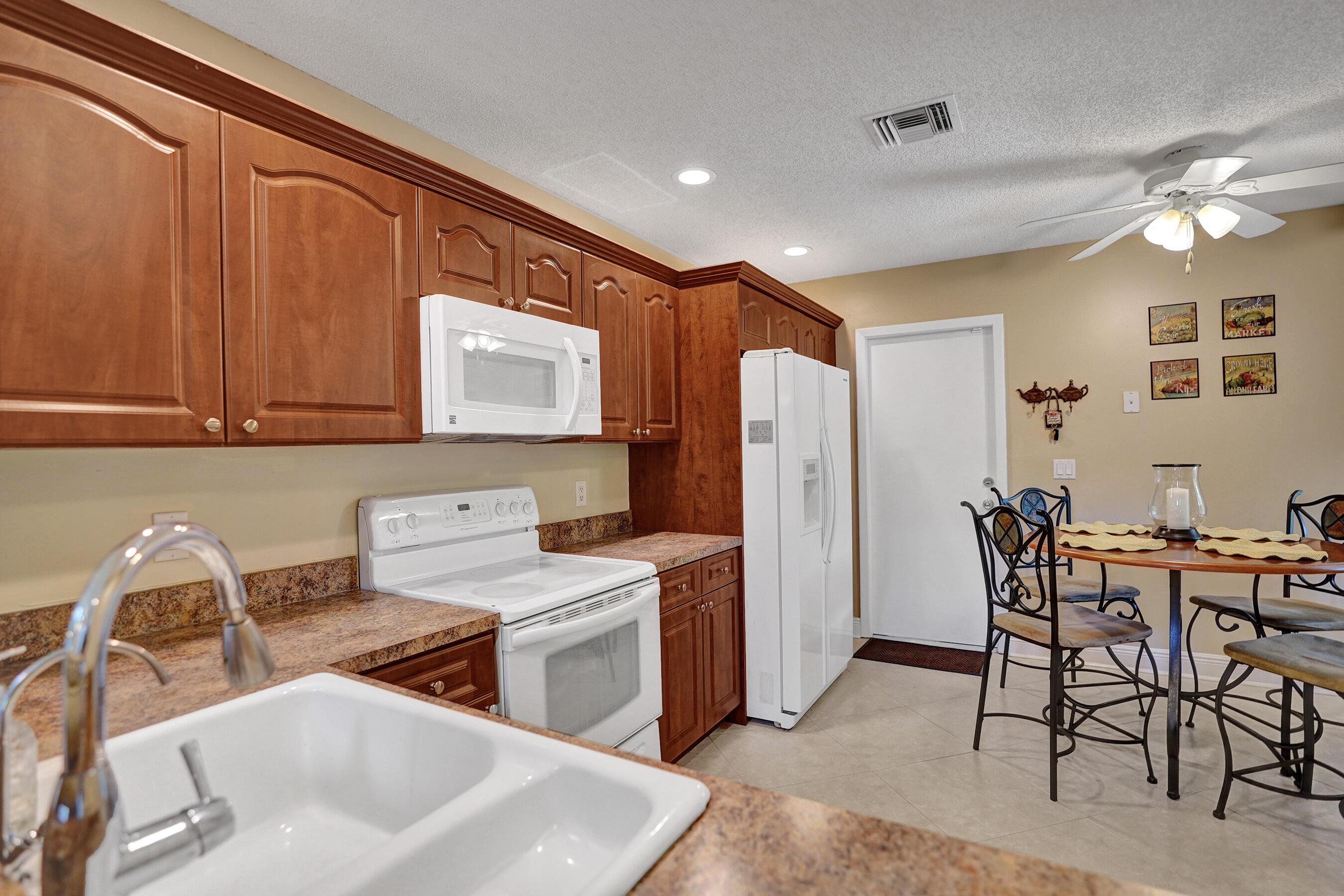 10474 Mateo Court 10474