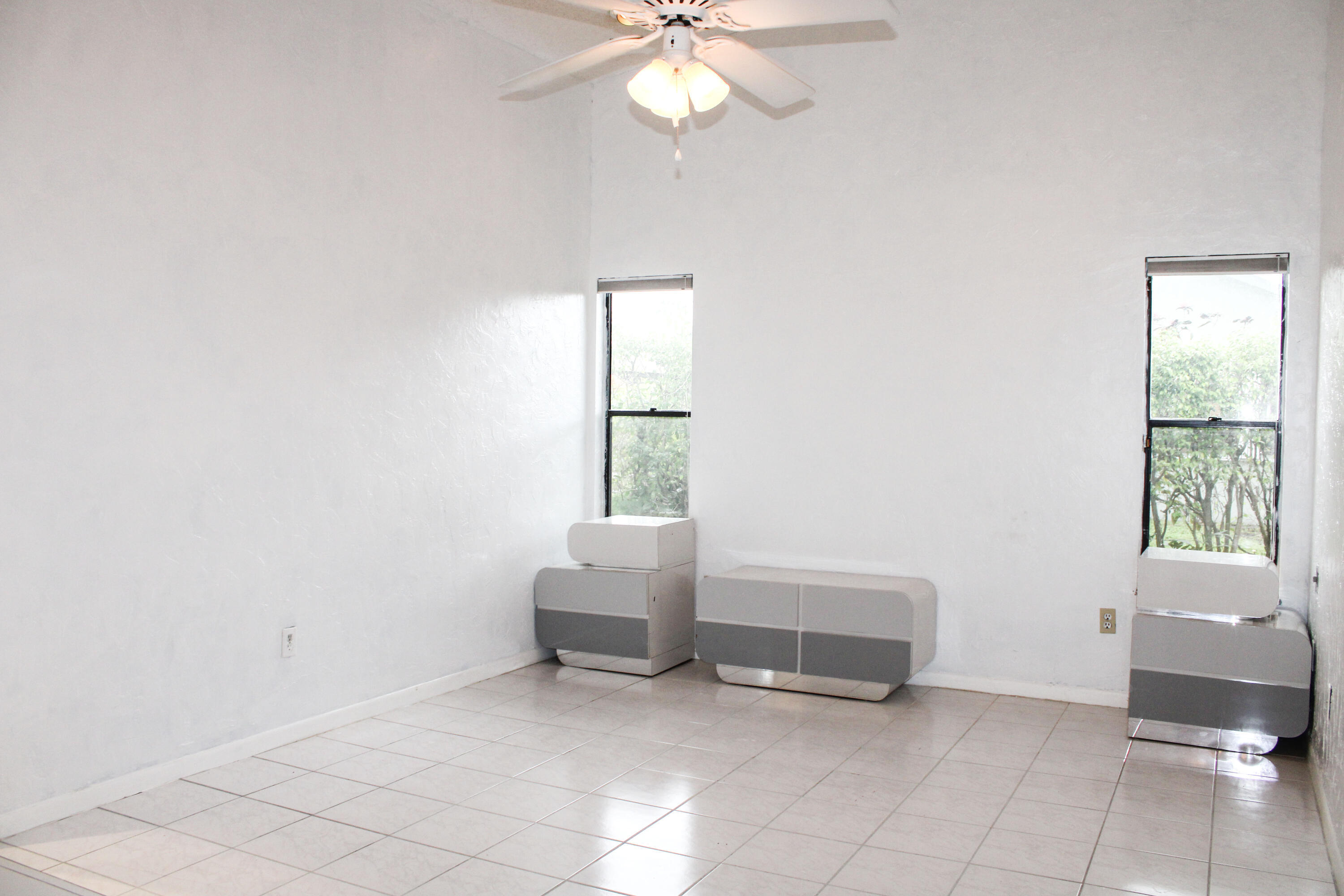 2583 NW 13th Street