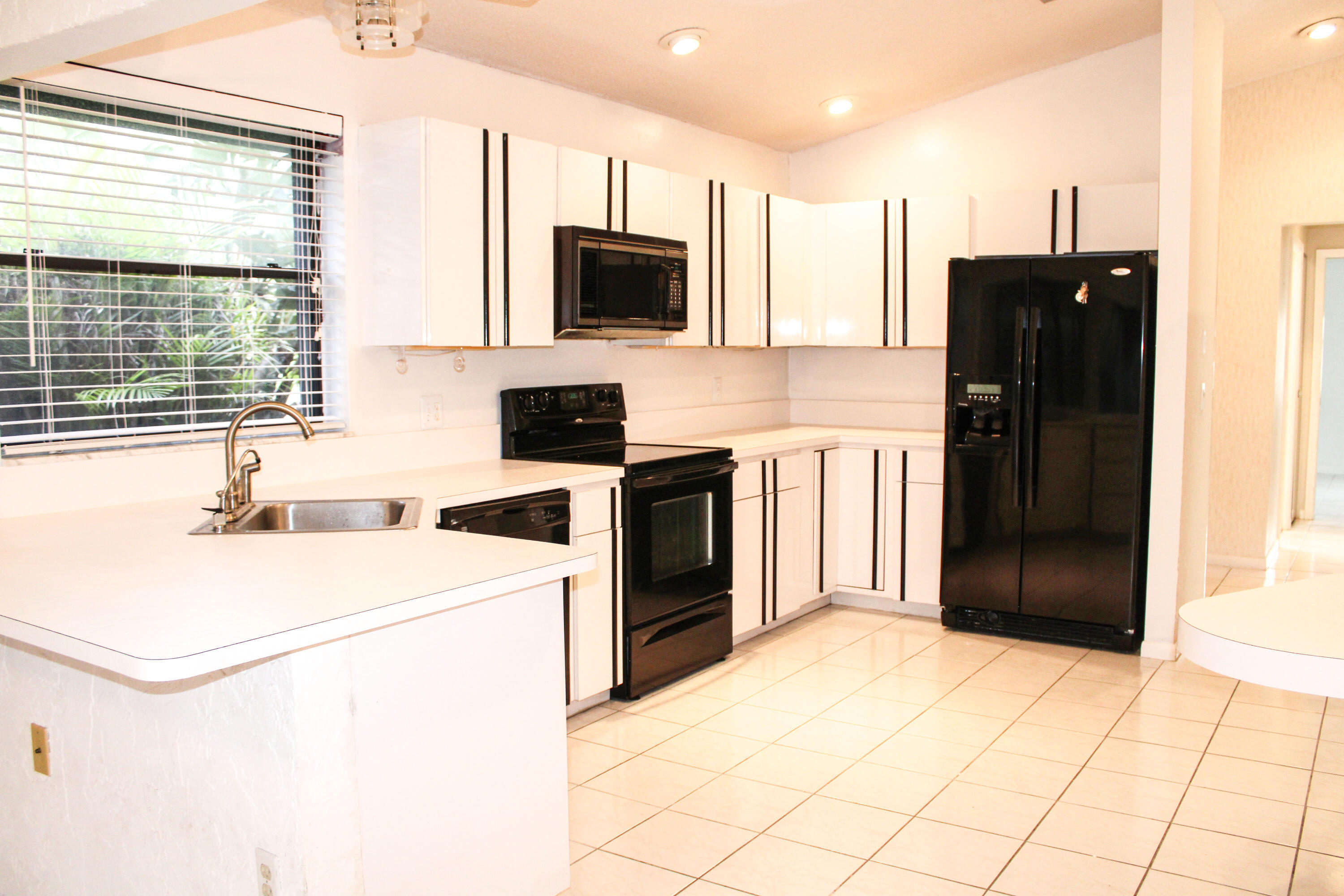 2583 NW 13th Street