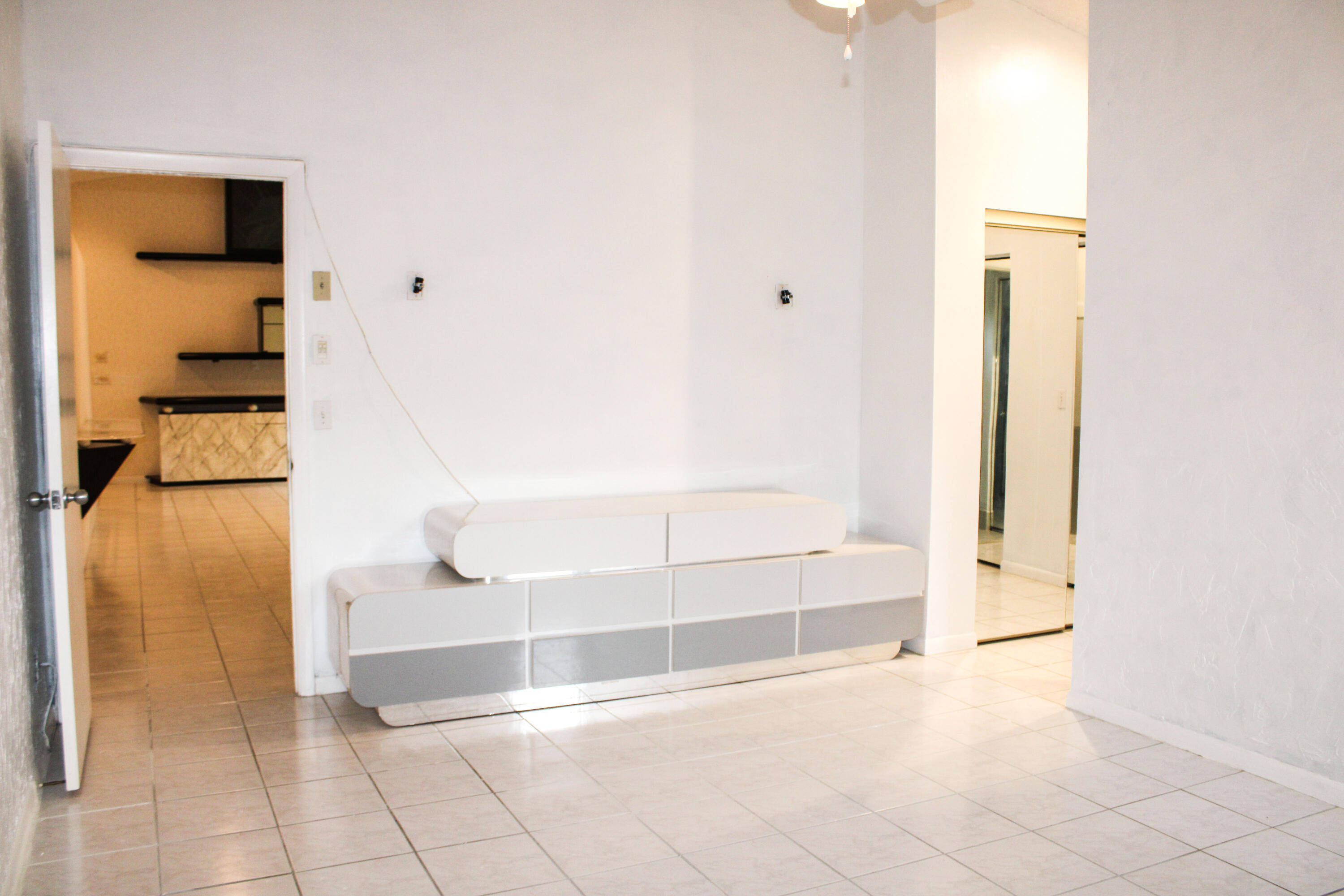 2583 NW 13th Street