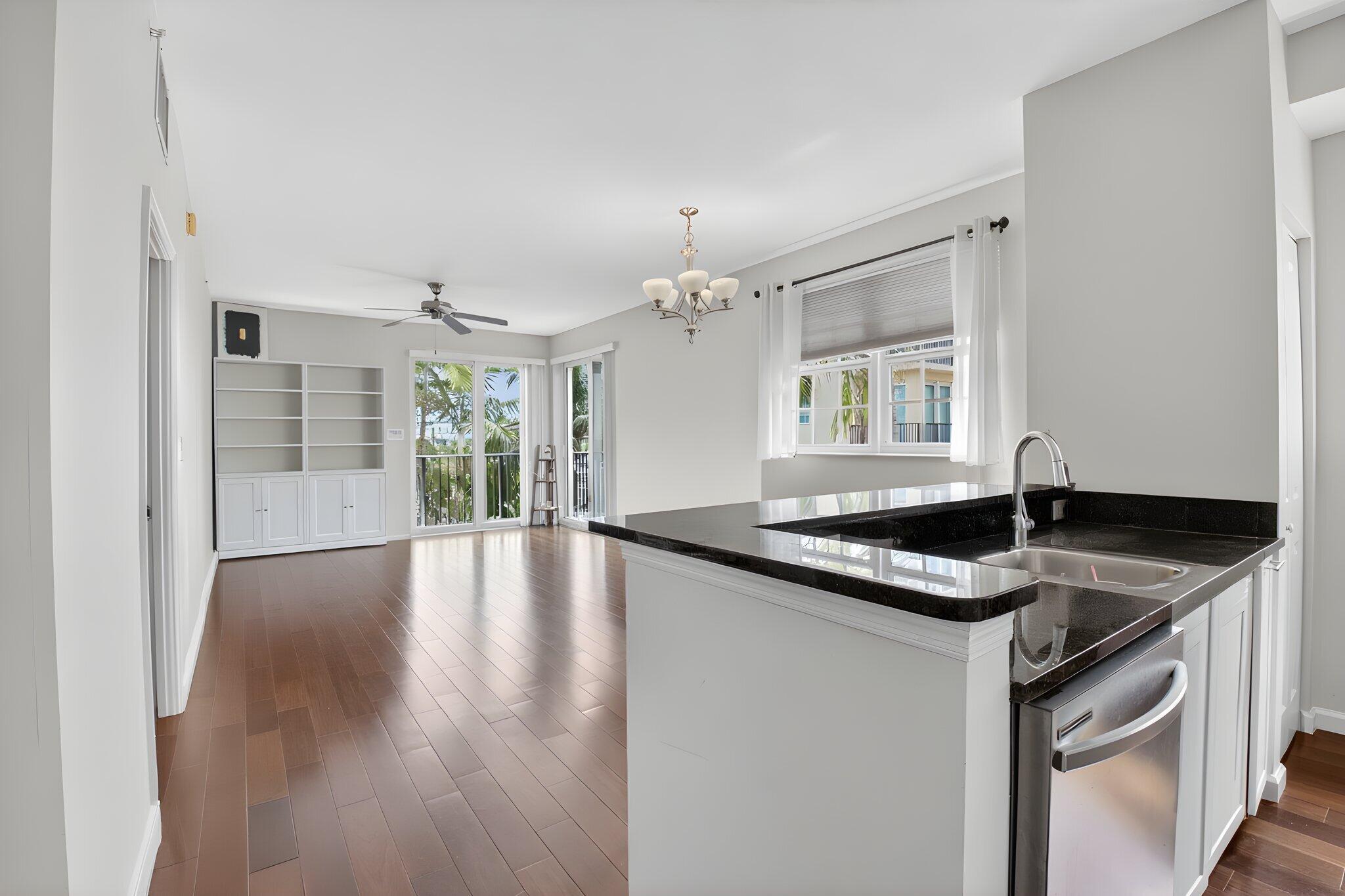225 NE 1st Street 301