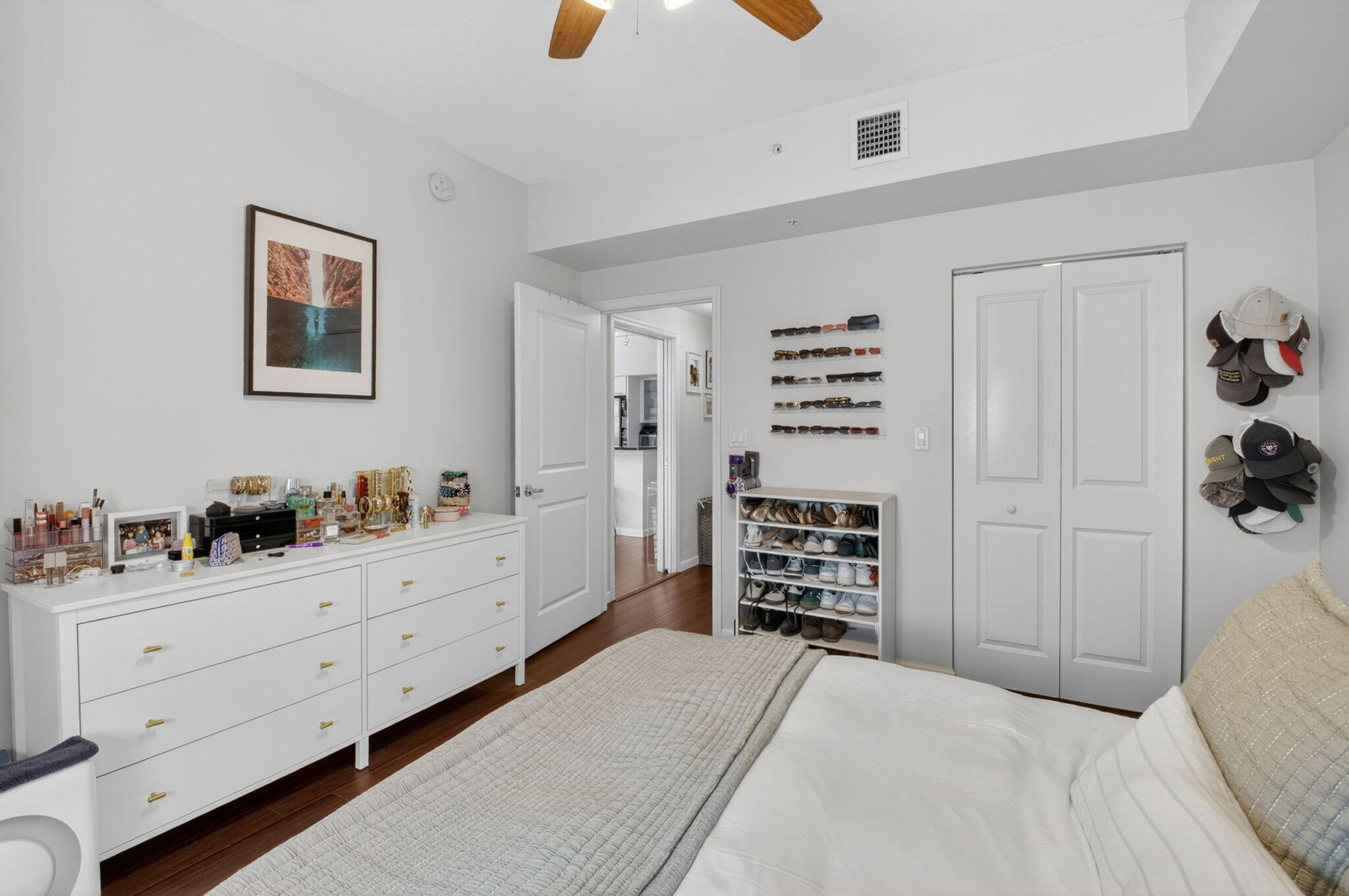 225 NE 1st Street 301