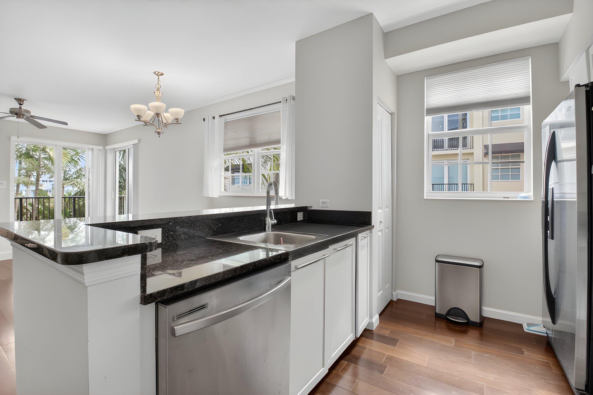 225 NE 1st Street 301