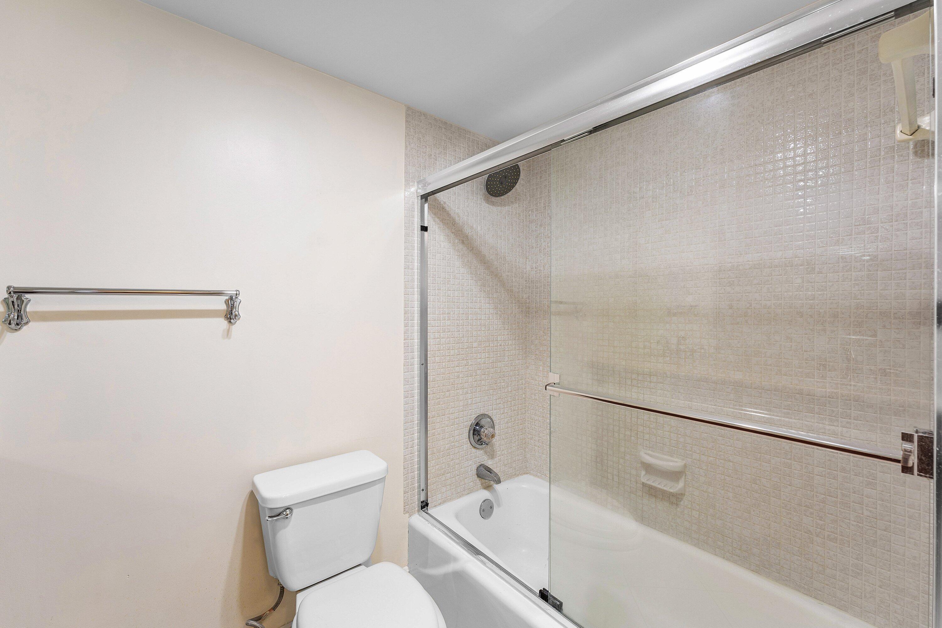 3150 NE 48th Court 411