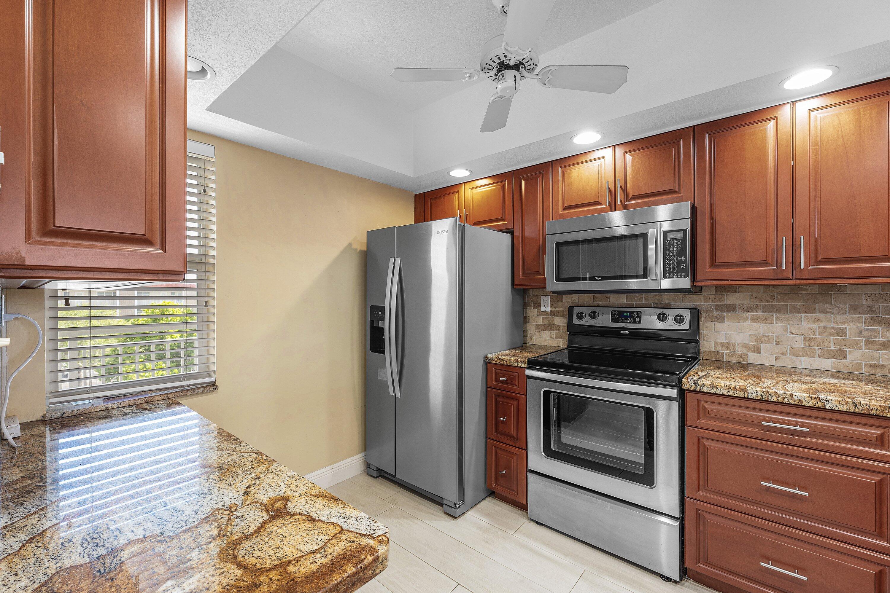 3150 NE 48th Court 411