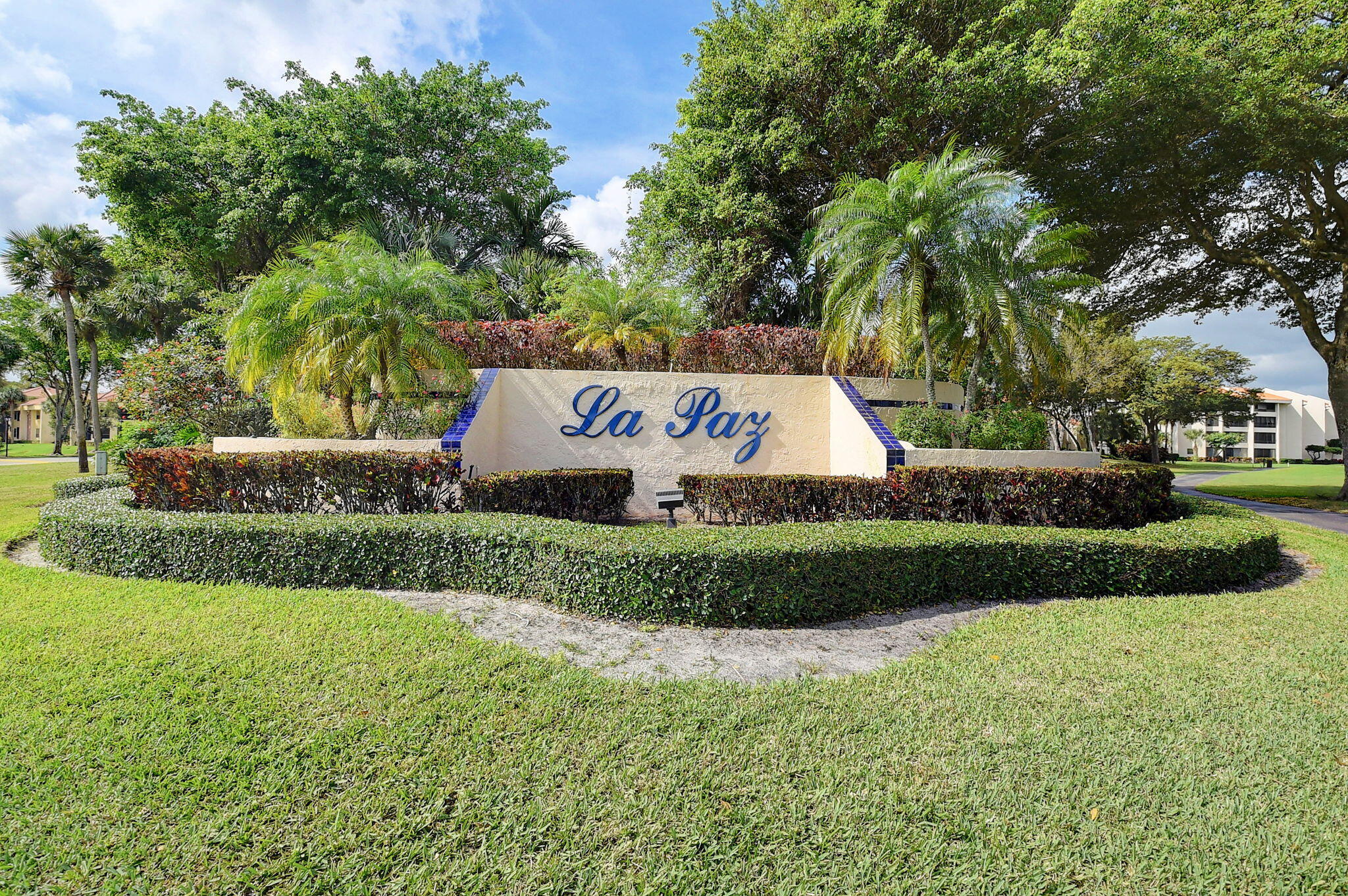 7460 La Paz Boulevard 306