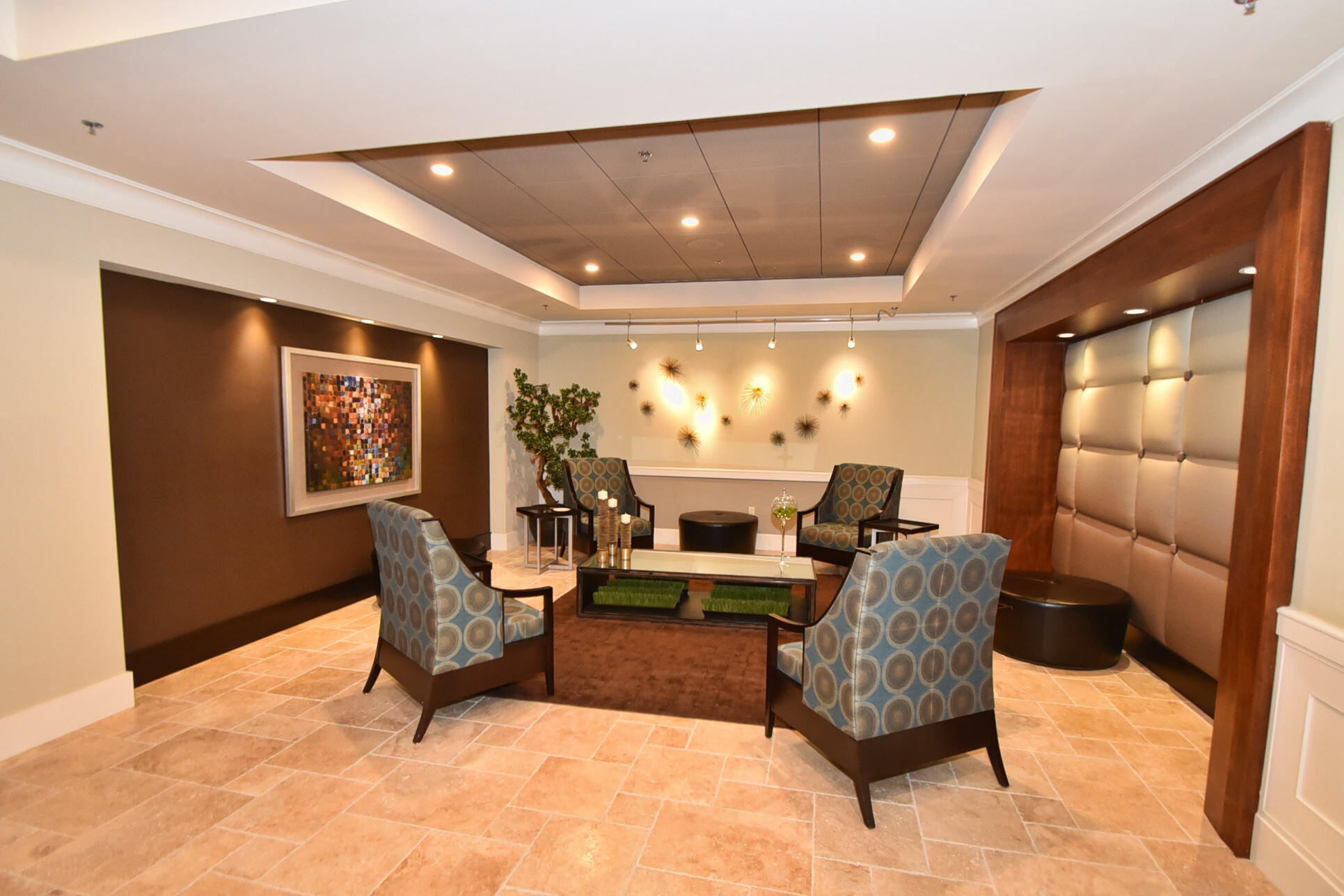 7460 La Paz Boulevard 306