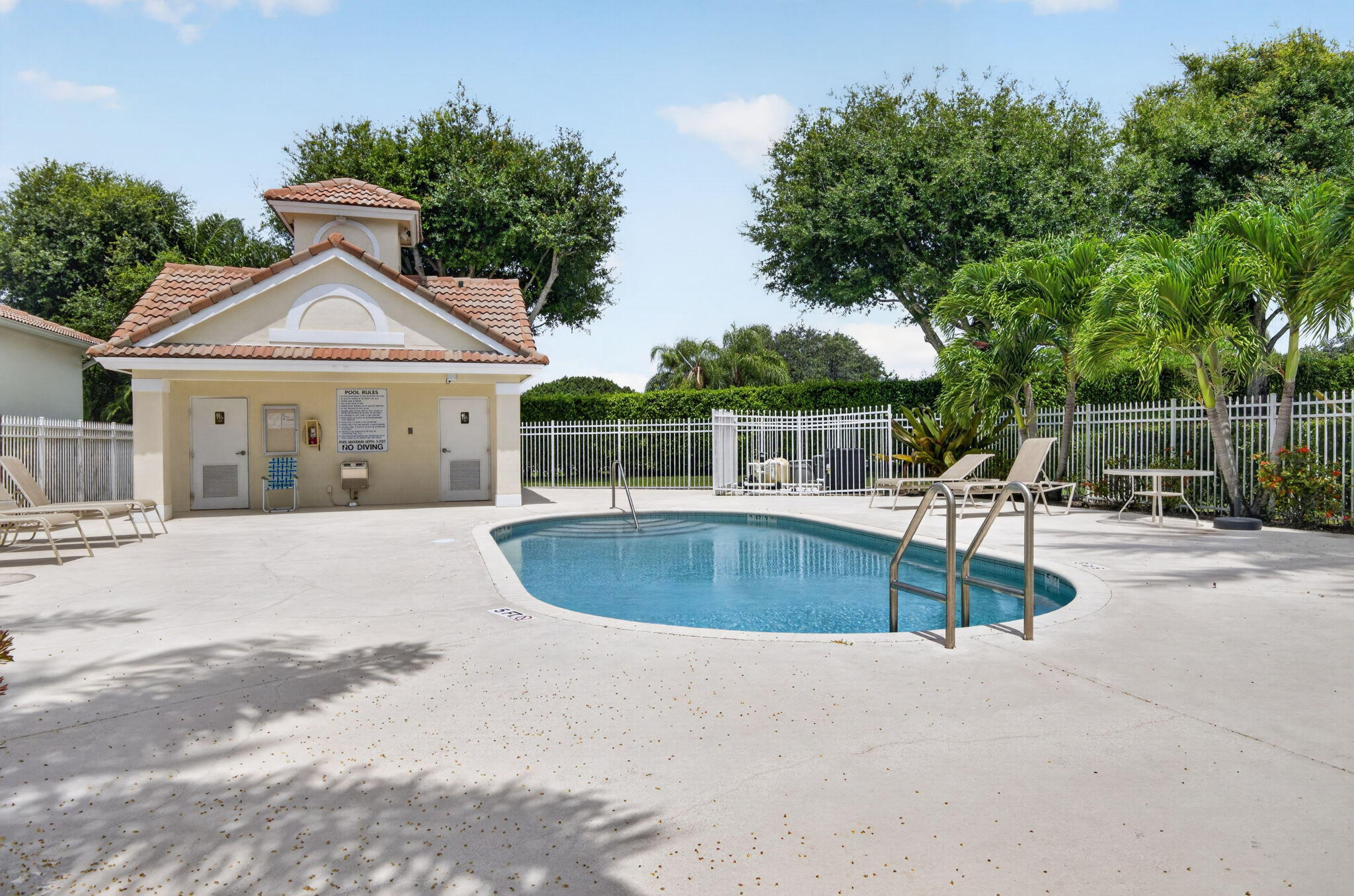 11585 Green Golf Lane