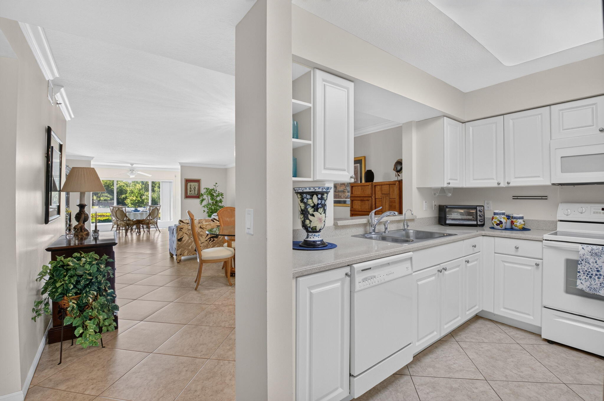 5778 Crystal Shores Drive 202