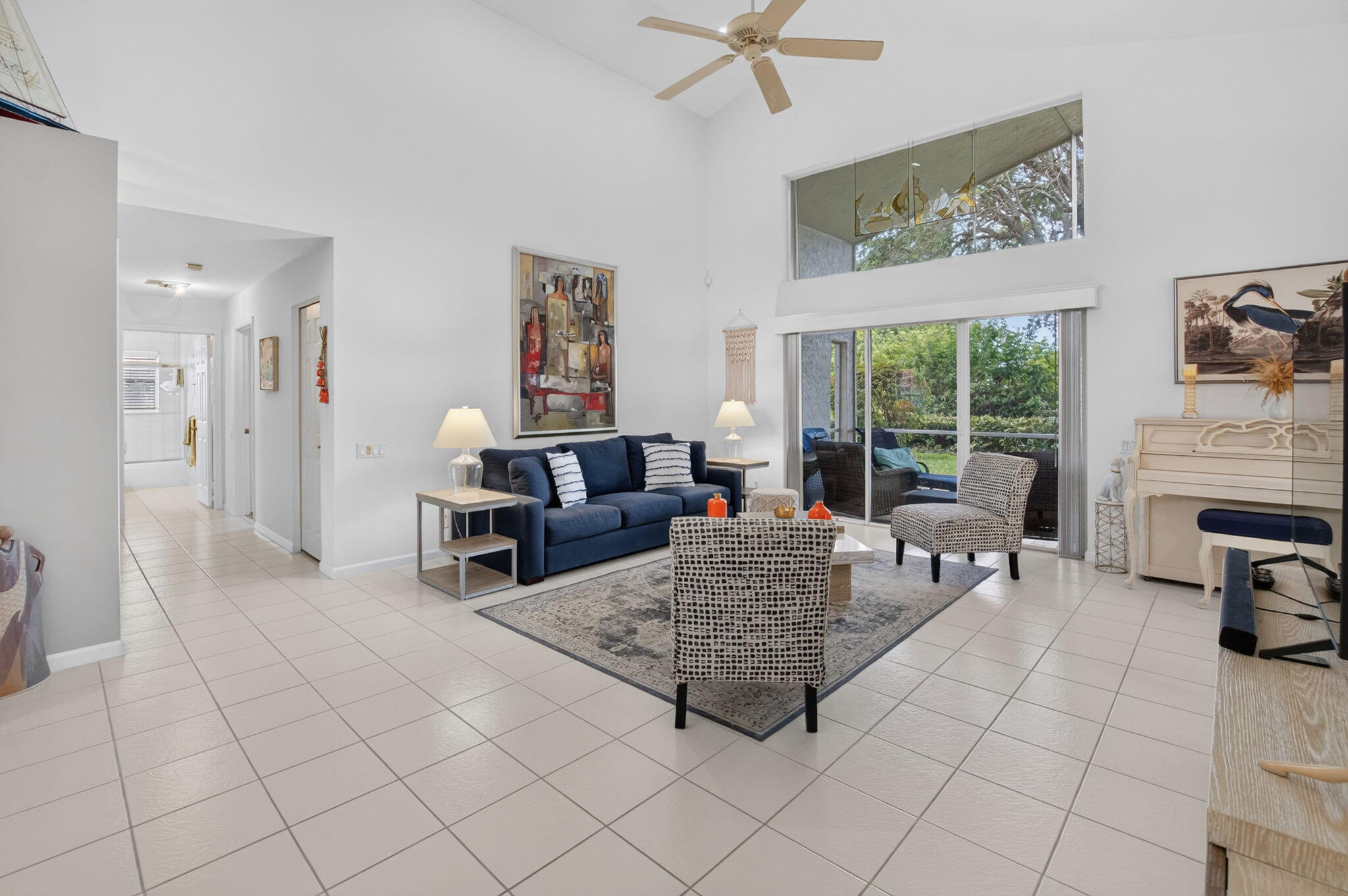 6101 Hook Lane