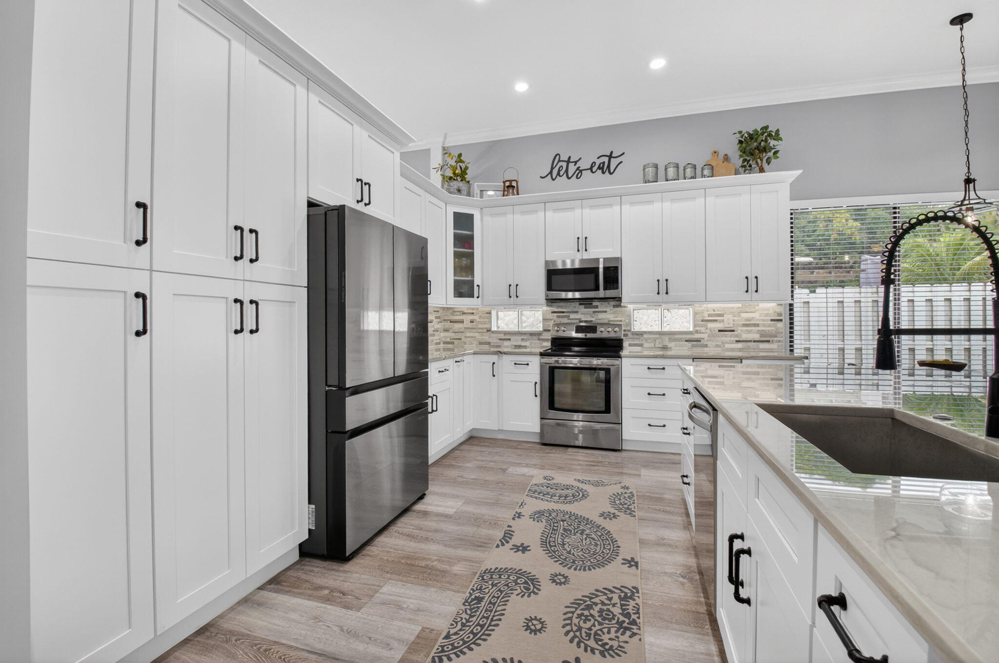 6133 Indian Forest Circle