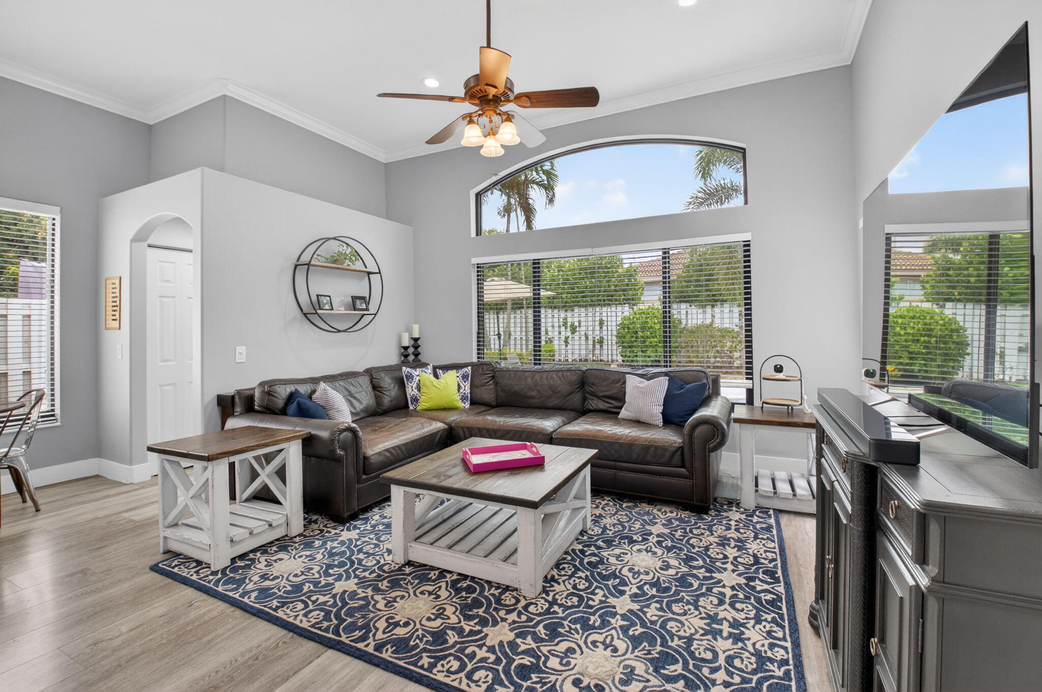 6133 Indian Forest Circle