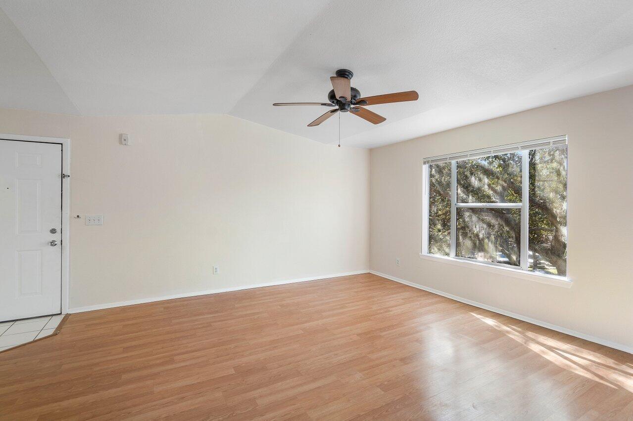 1825 PALM COVE Boulevard 7-306