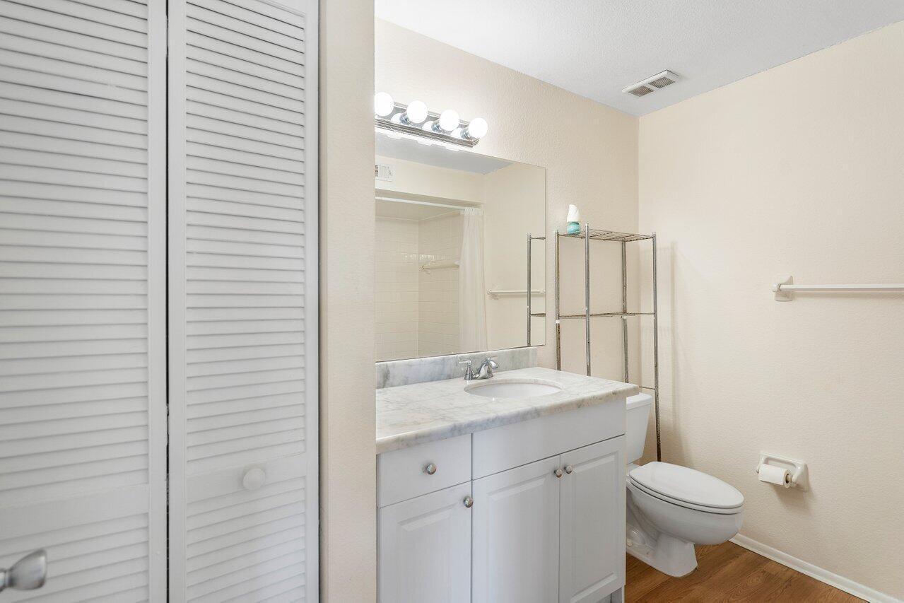 1825 PALM COVE Boulevard 7-306