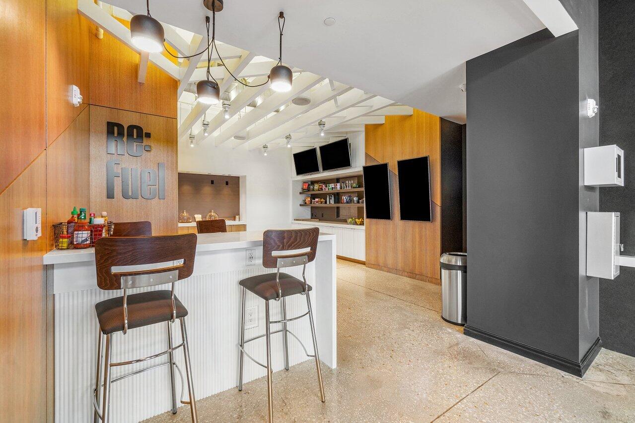 236 SE Fifth Avenue 303