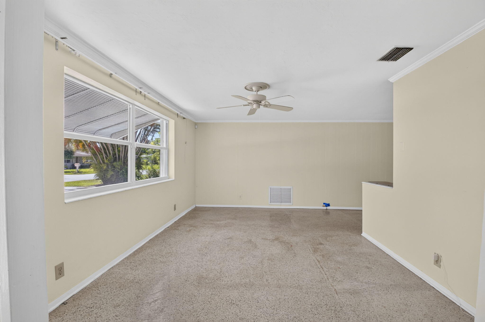 1205 SW 1ST Street