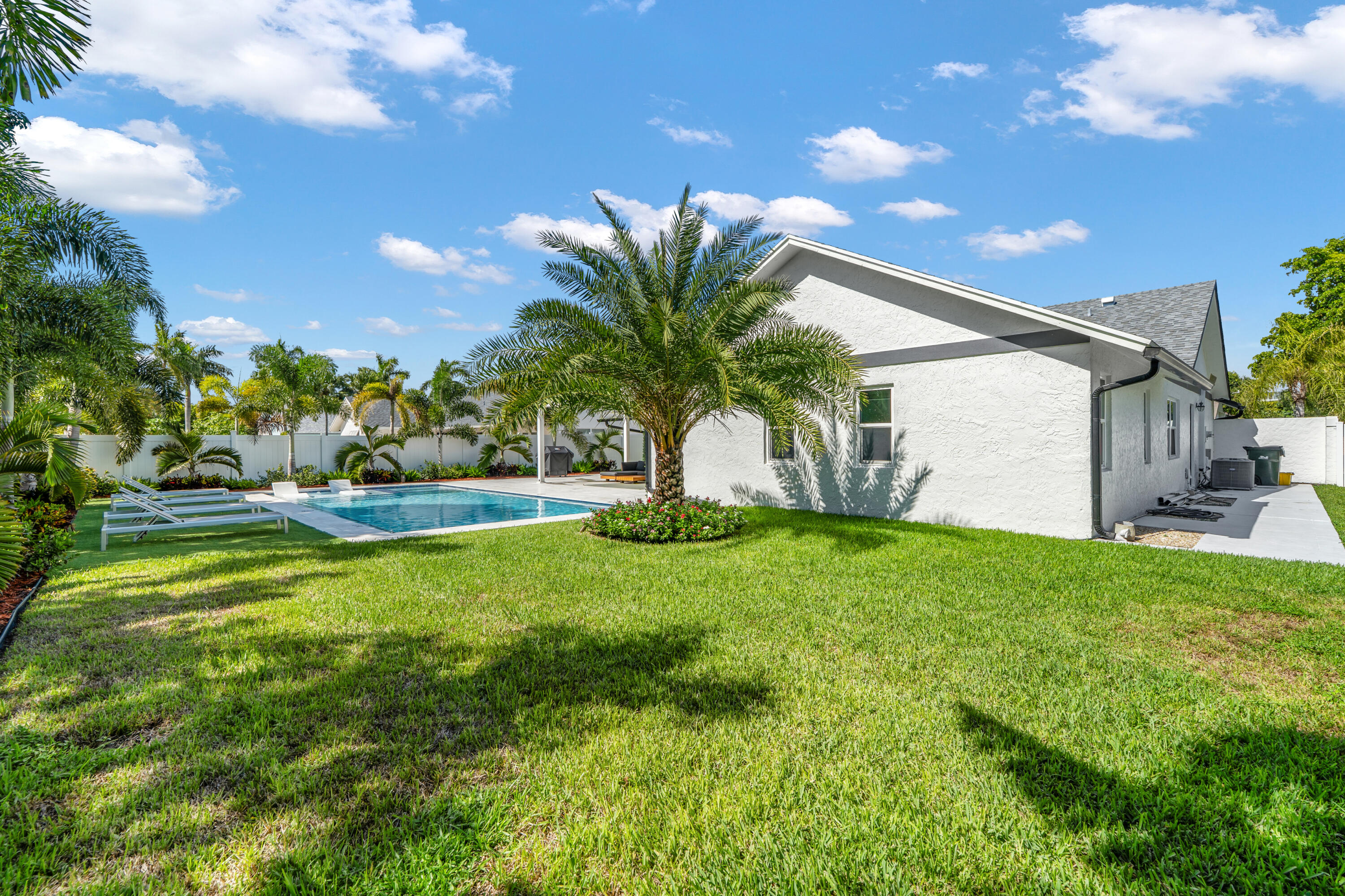 3005 DUNLIN Road