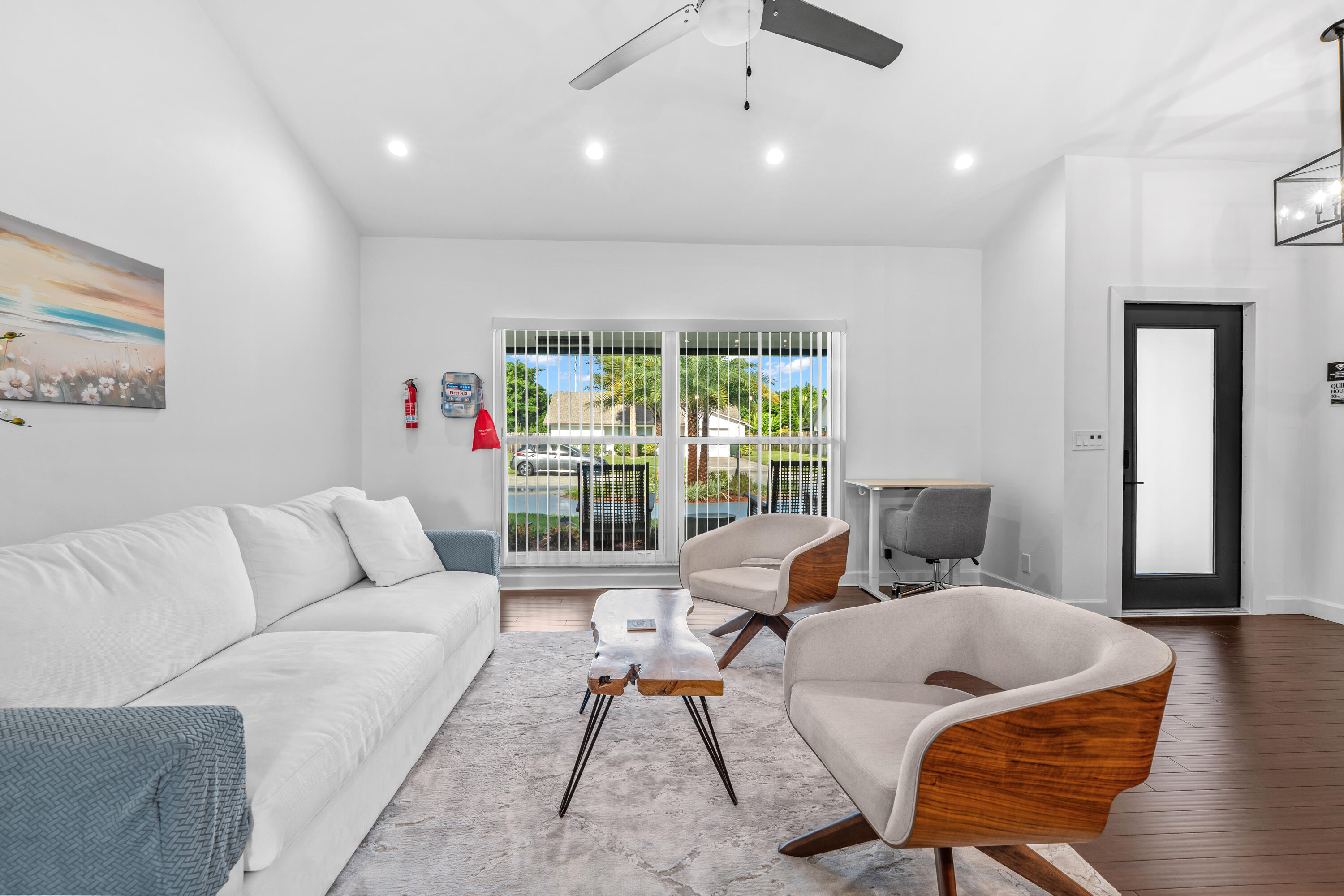 3005 DUNLIN Road