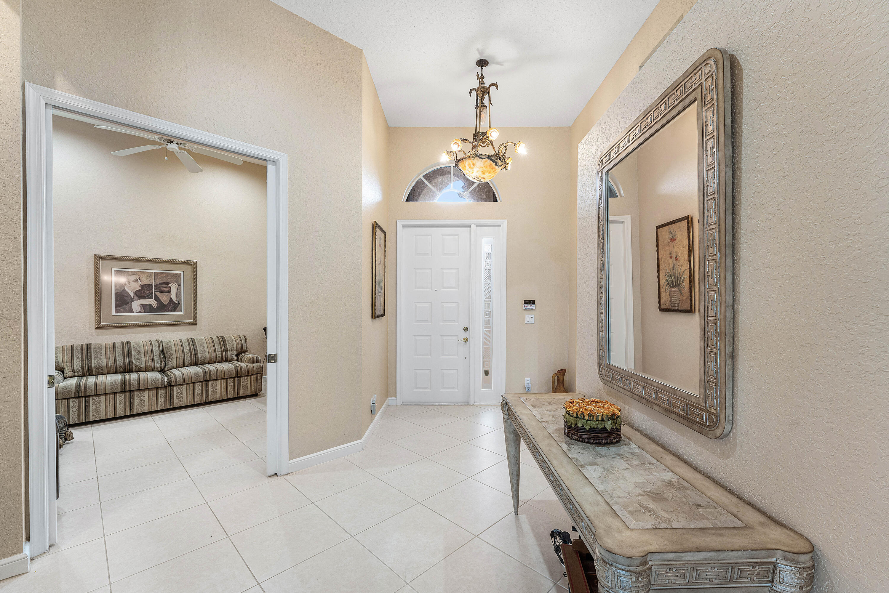 6947 FAIRWAY LAKES Drive