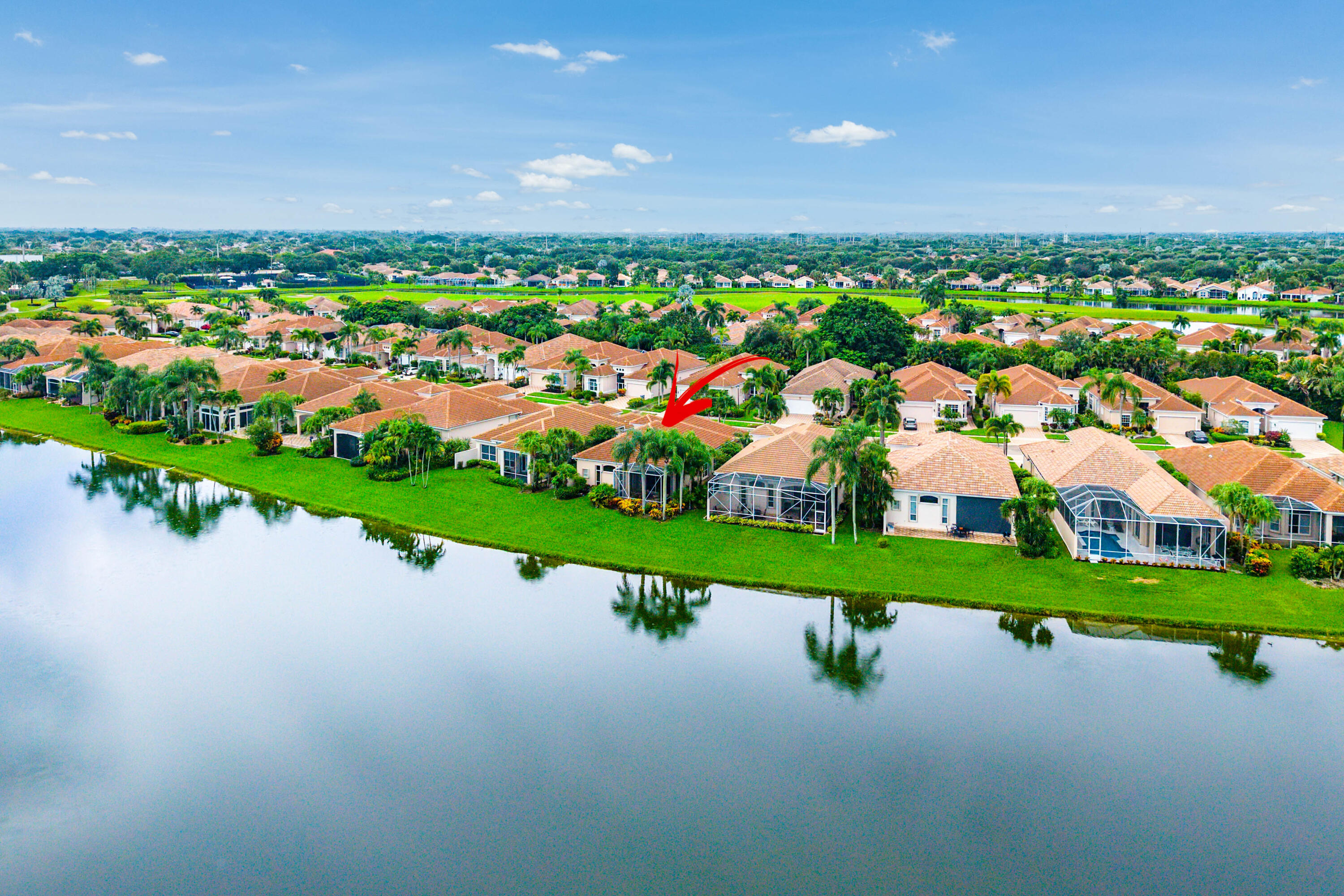 6947 FAIRWAY LAKES Drive