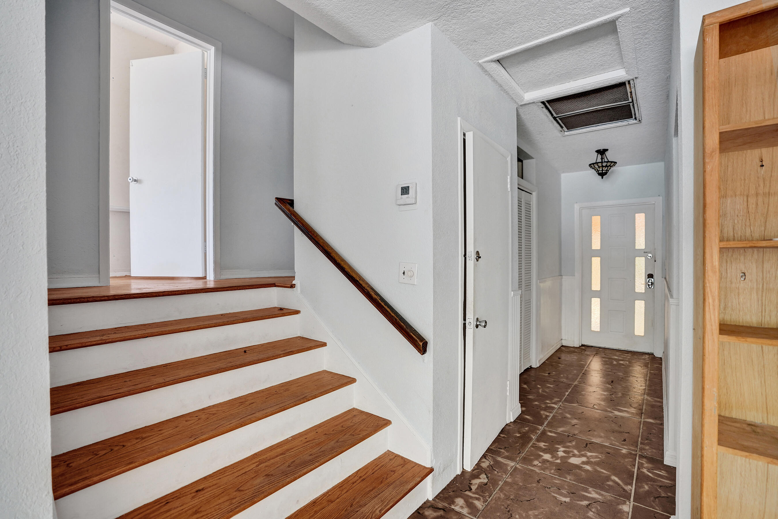 460 SE 18TH Avenue