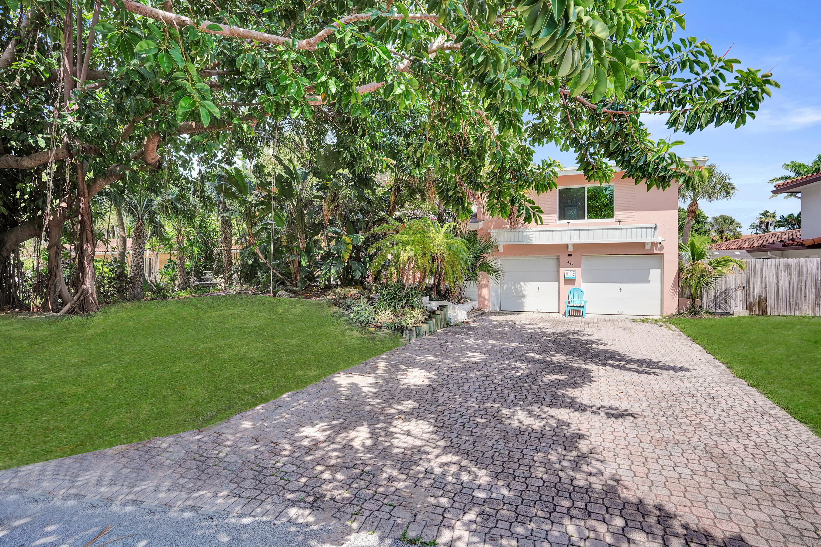 460 SE 18TH Avenue