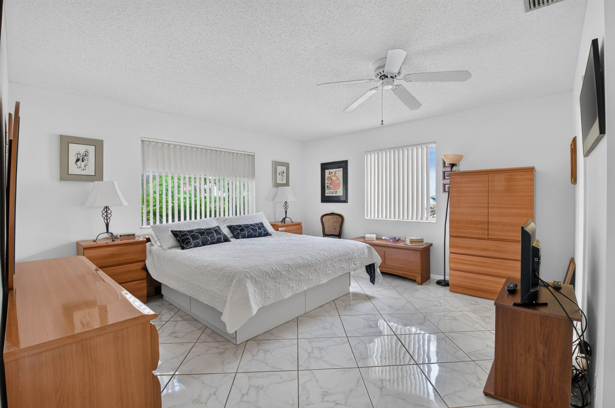 14512 BONAIRE Boulevard