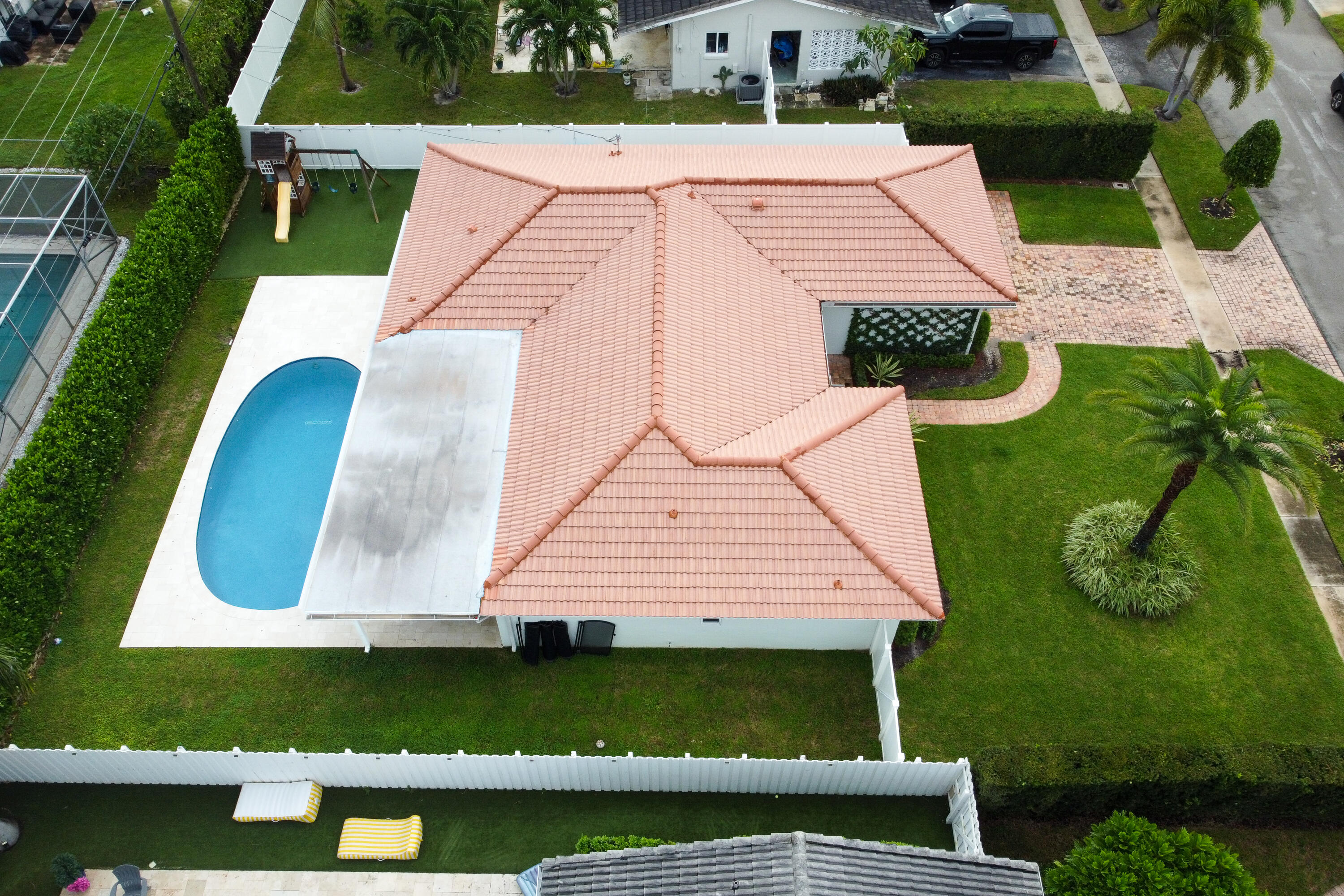 979 SW 13TH Drive