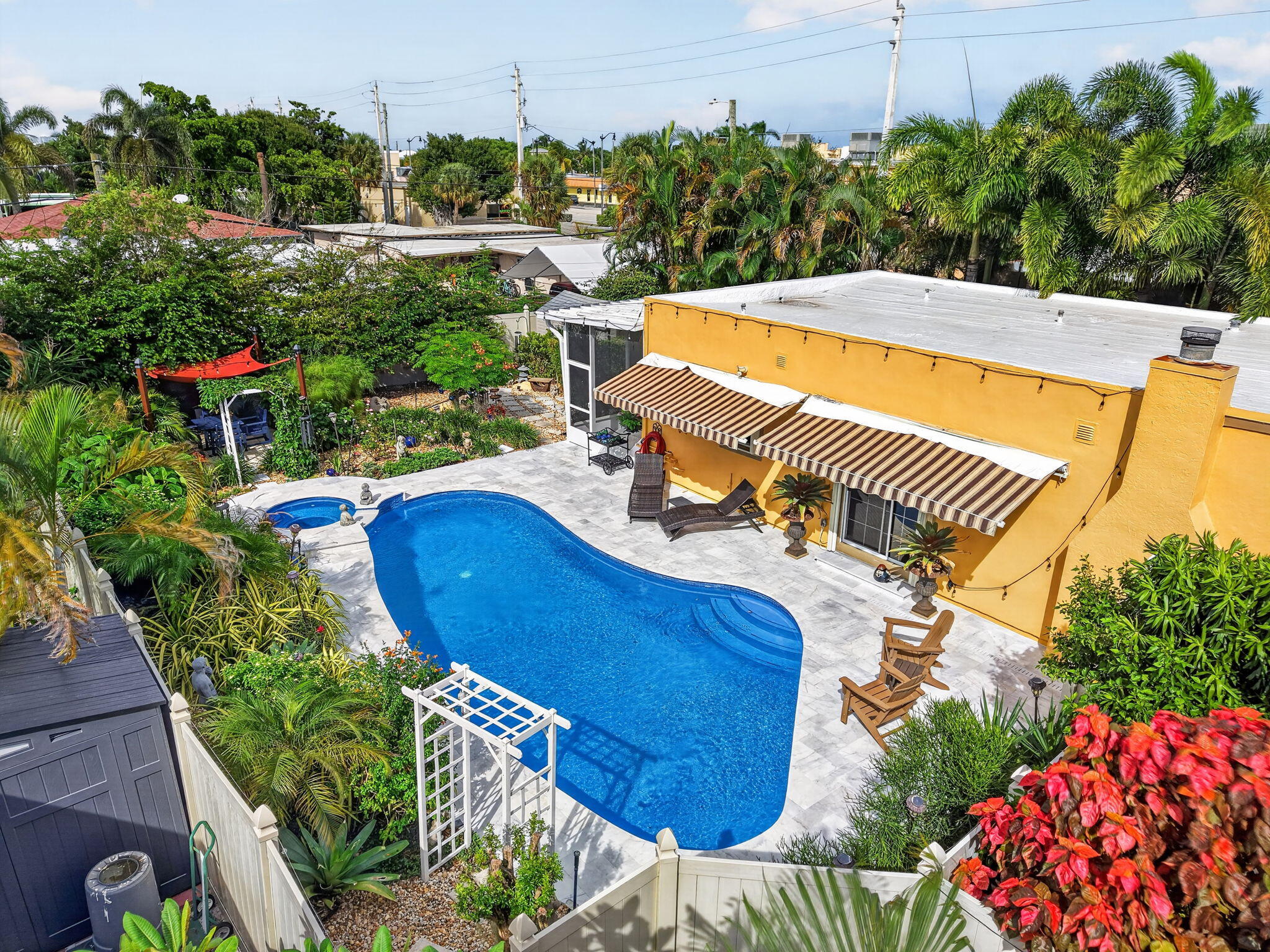 415 Colonial Road