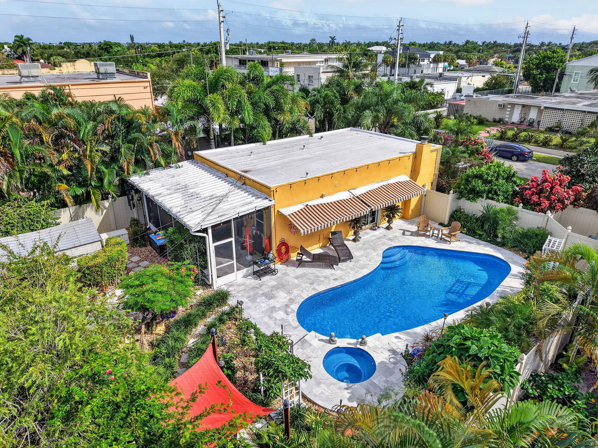 415 Colonial Road